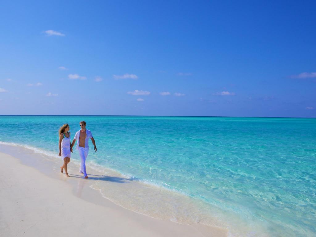 Hurawalhi Island Resort