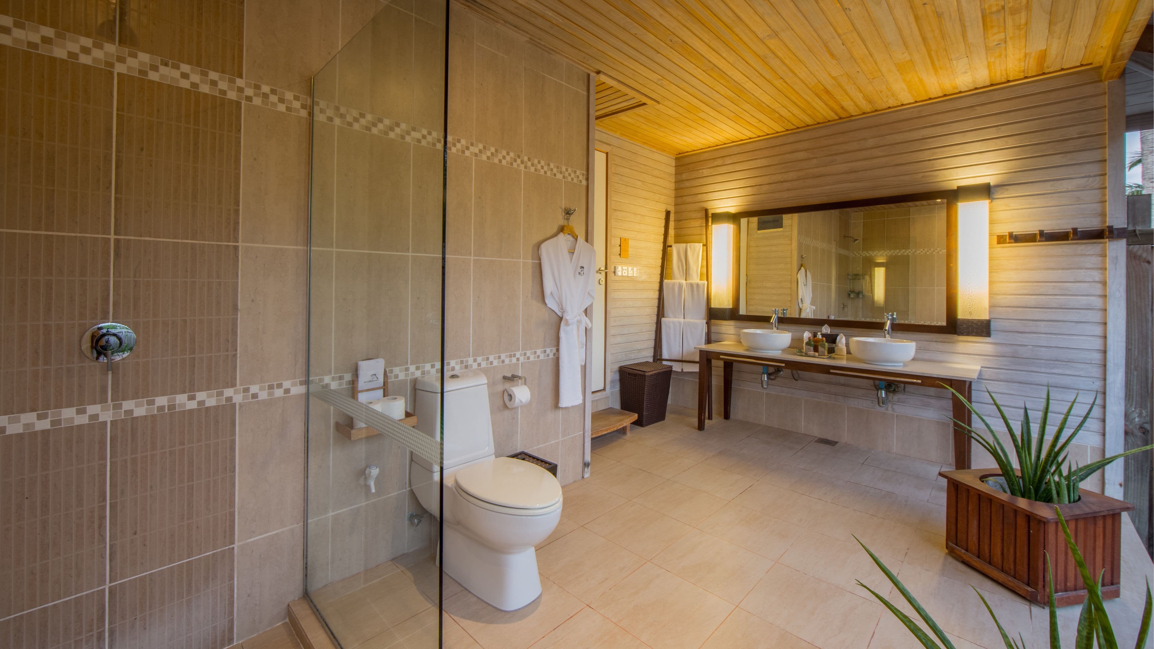 Kuredu Resort & Spa