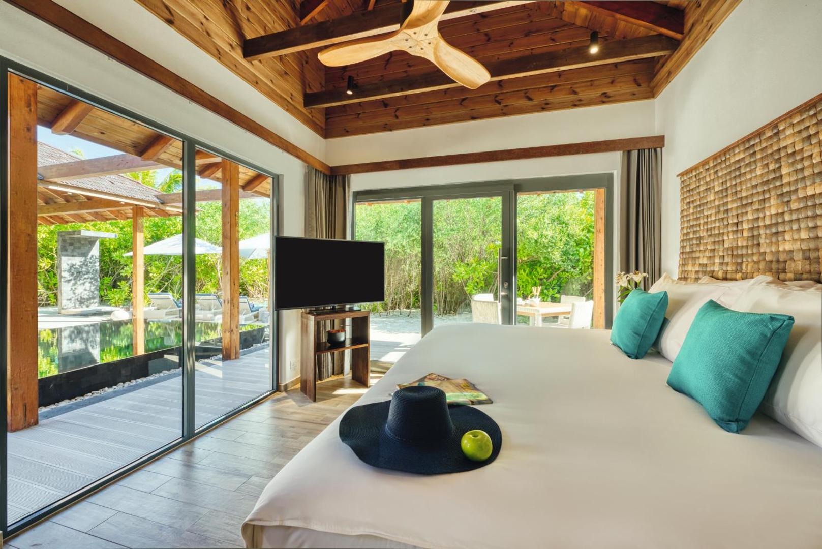 Kuredhivaru Resort and Spa Maldives