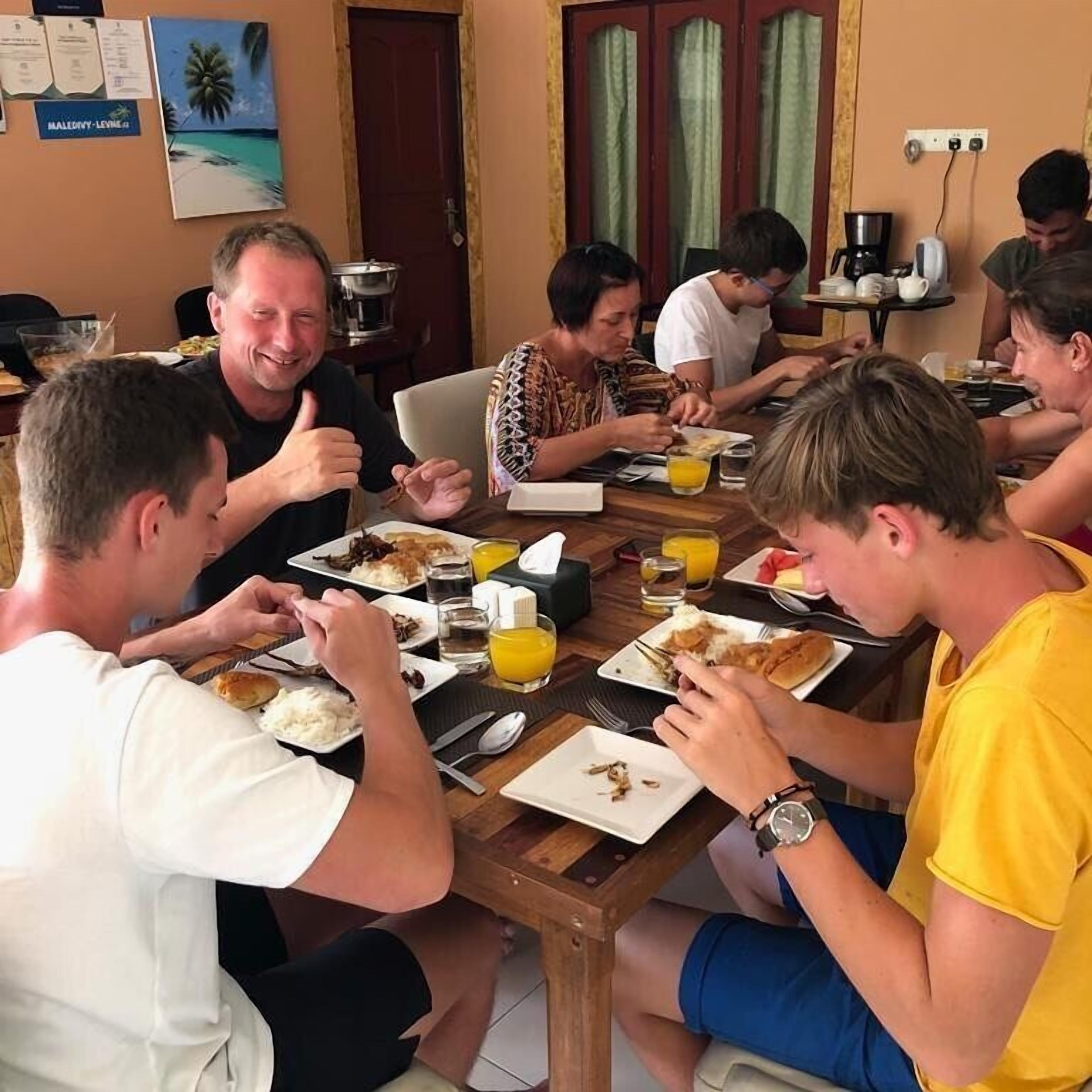 Veli Beach Inn