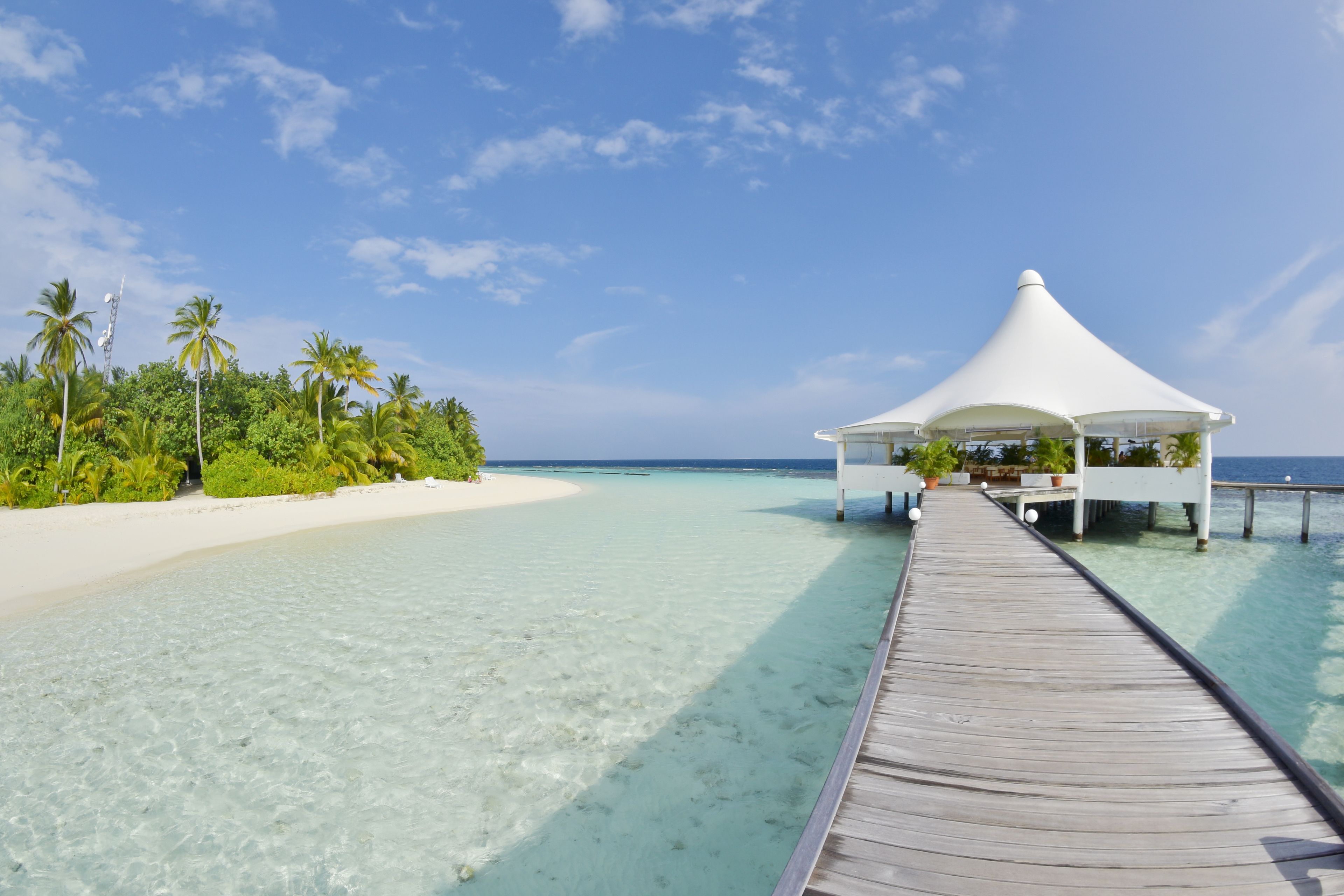Safari Island Resort & Spa