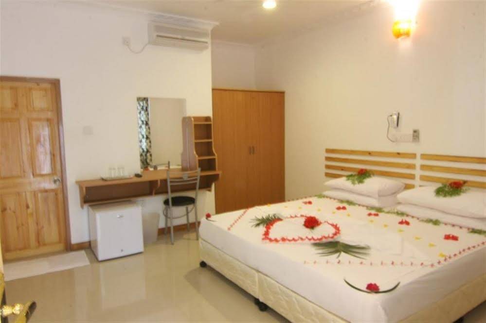 Alimas Inn