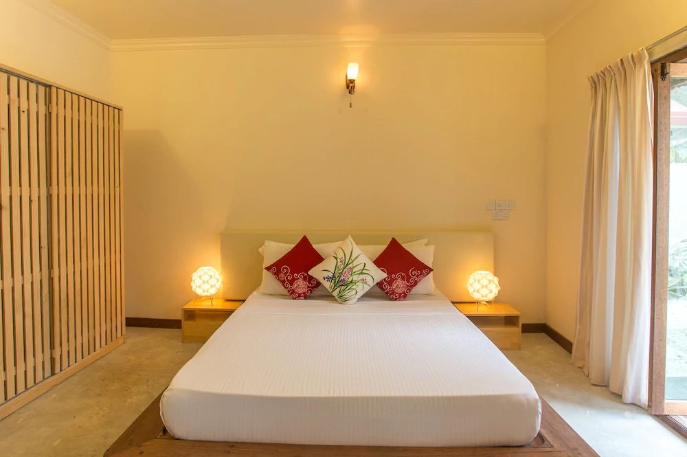 Thoddoo Retreat