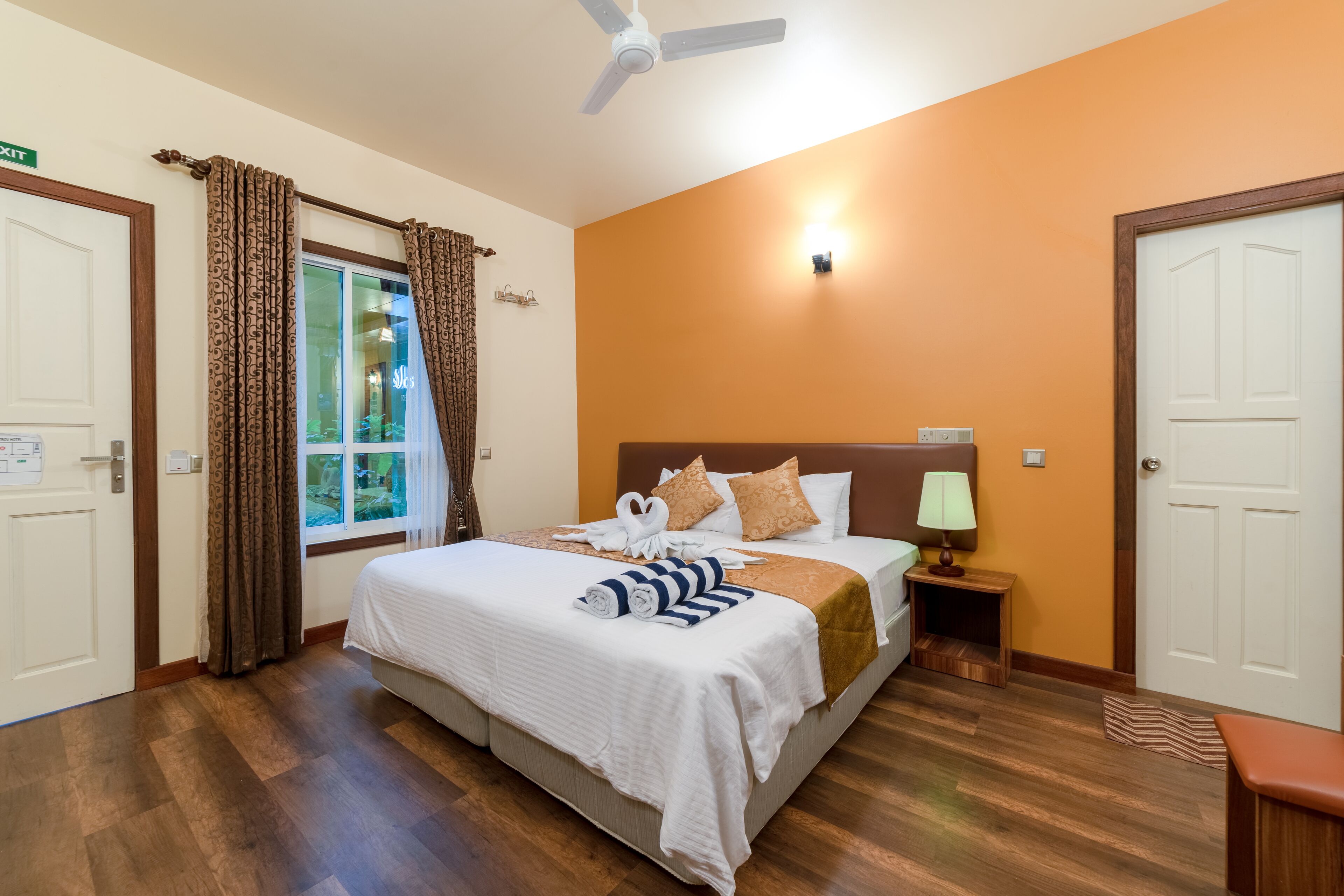Ostrov Hotel
