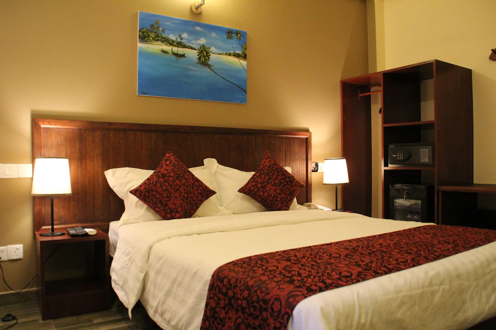Paguro Beach Inn
