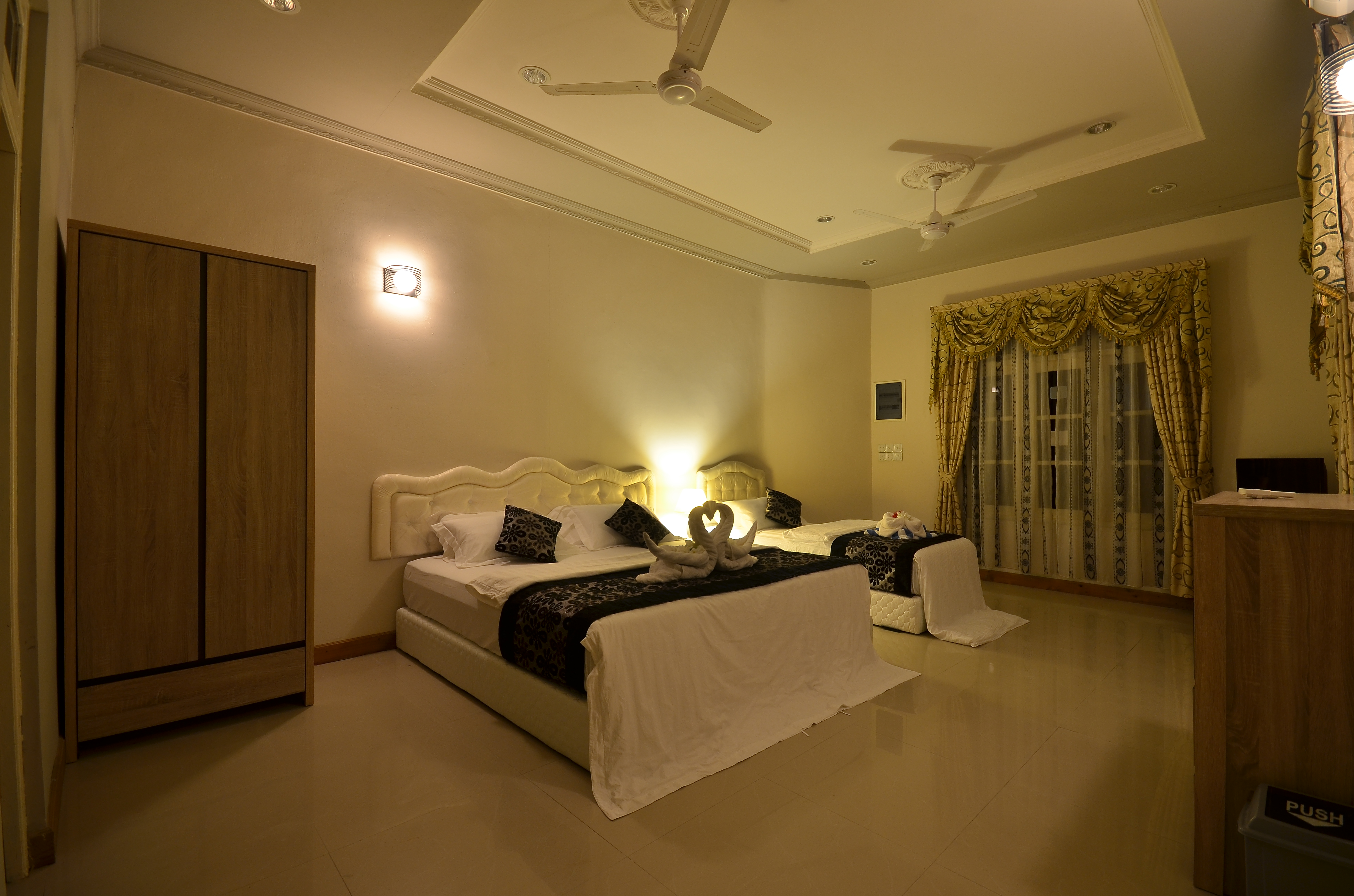 Ukulhas Inn
