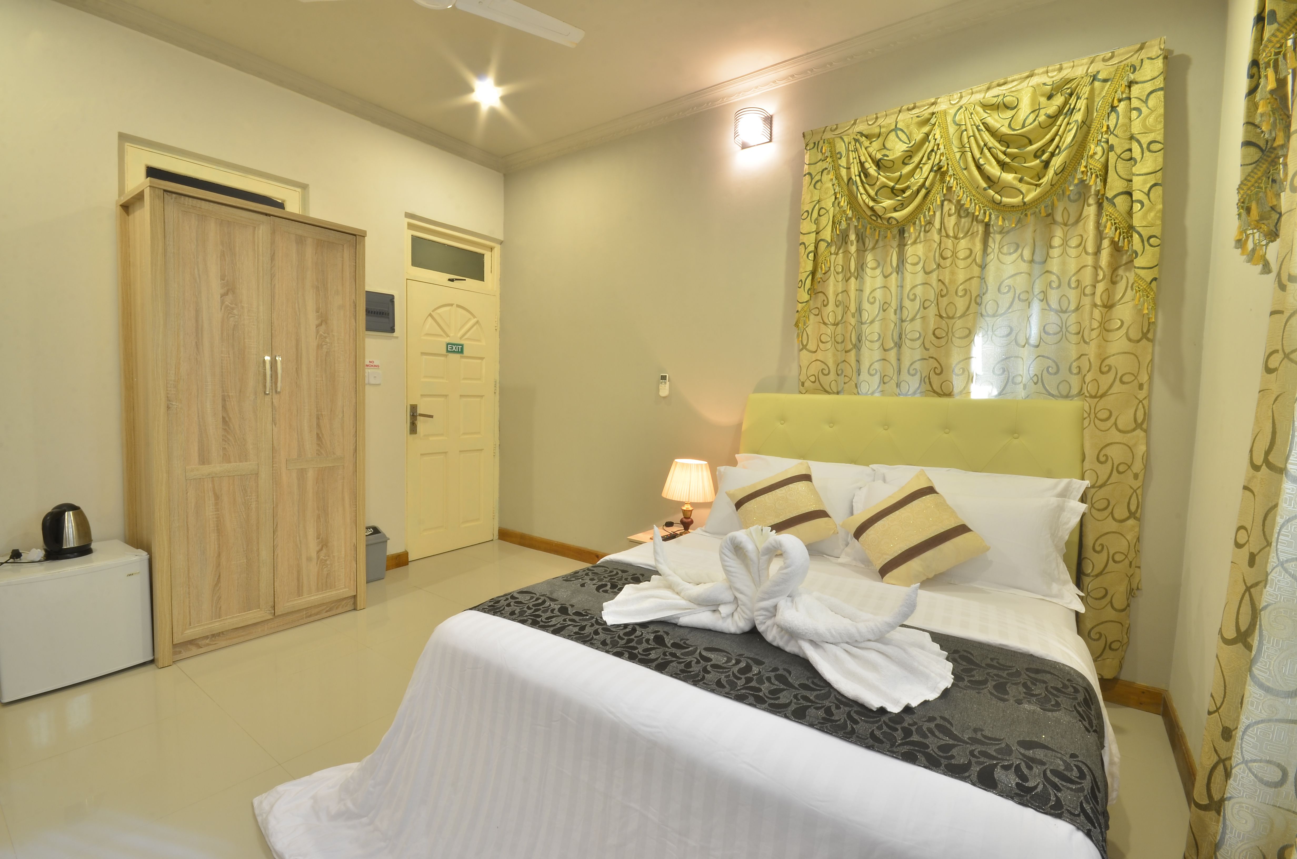 Ukulhas Inn