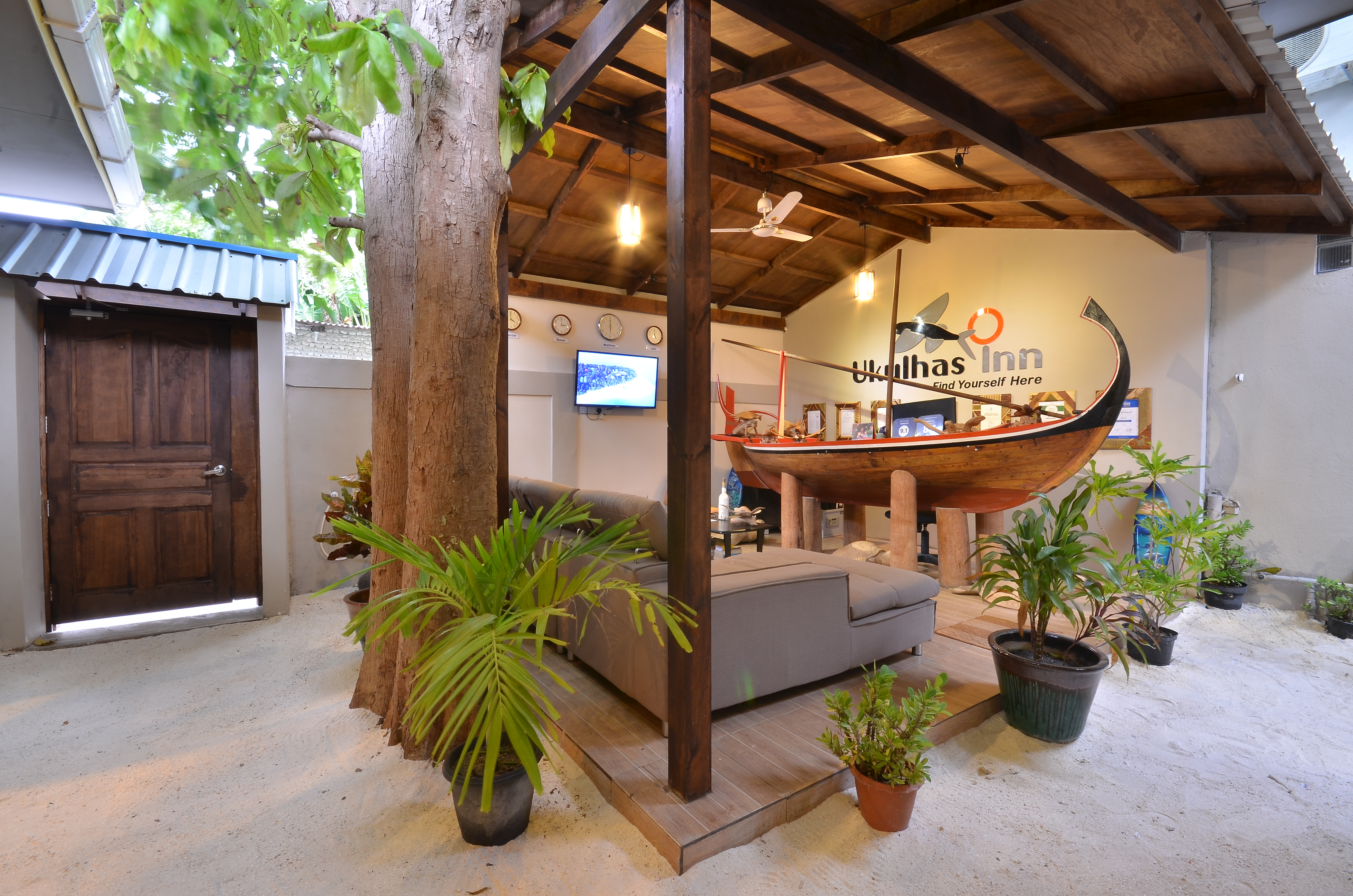 Ukulhas Inn