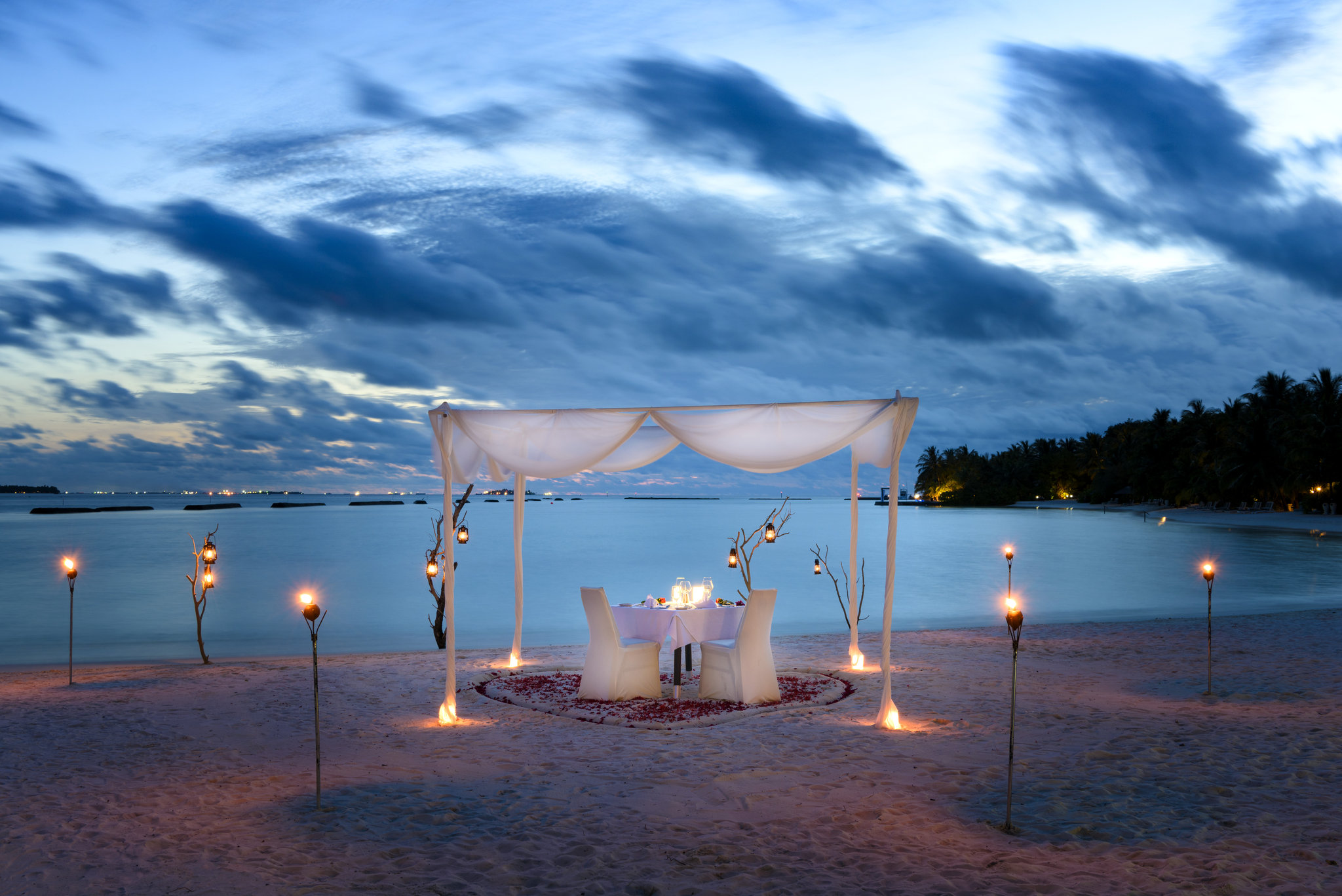 Sheraton Maldives Full Moon Resort & Spa