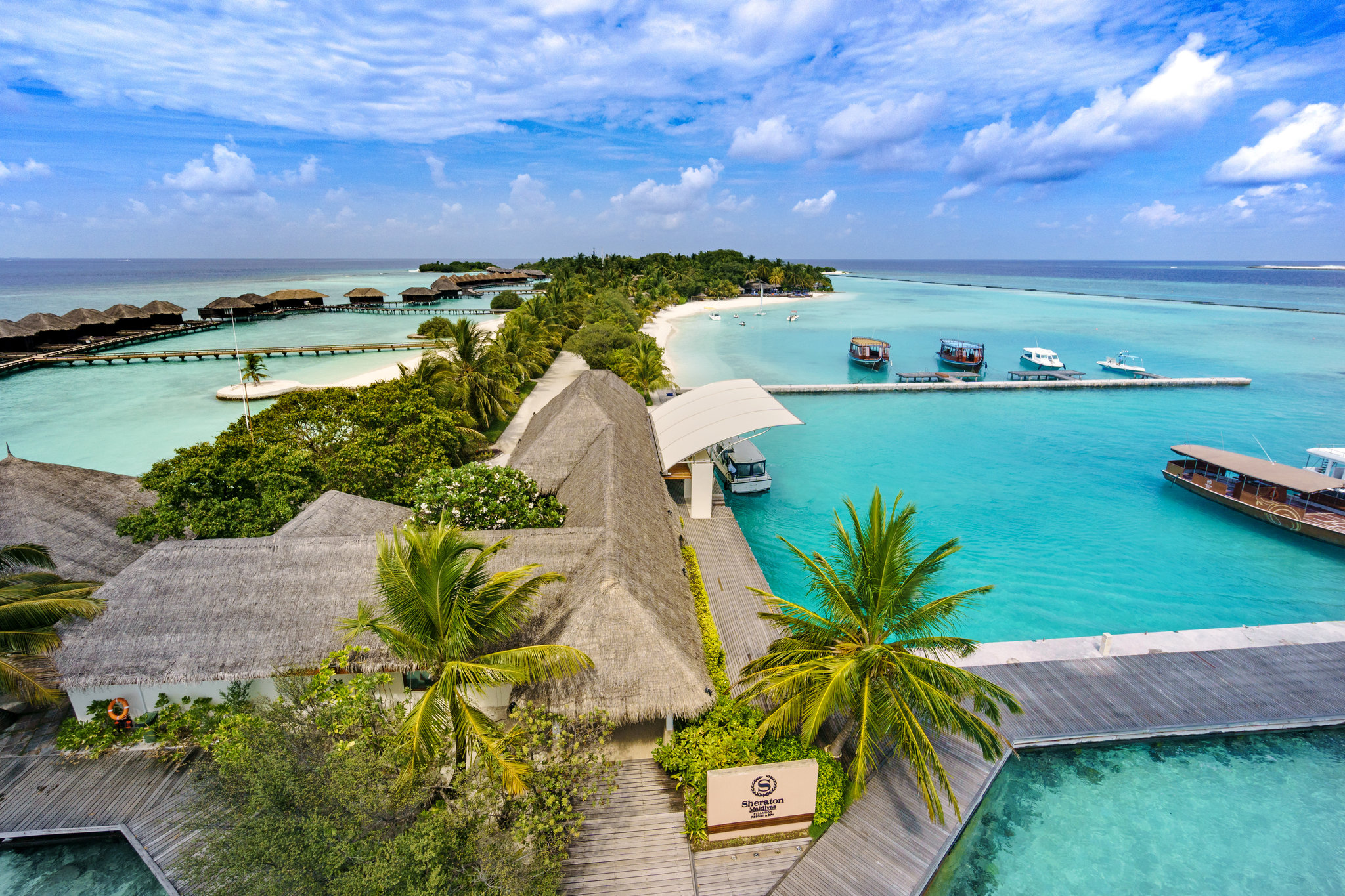 Sheraton Maldives Full Moon Resort & Spa