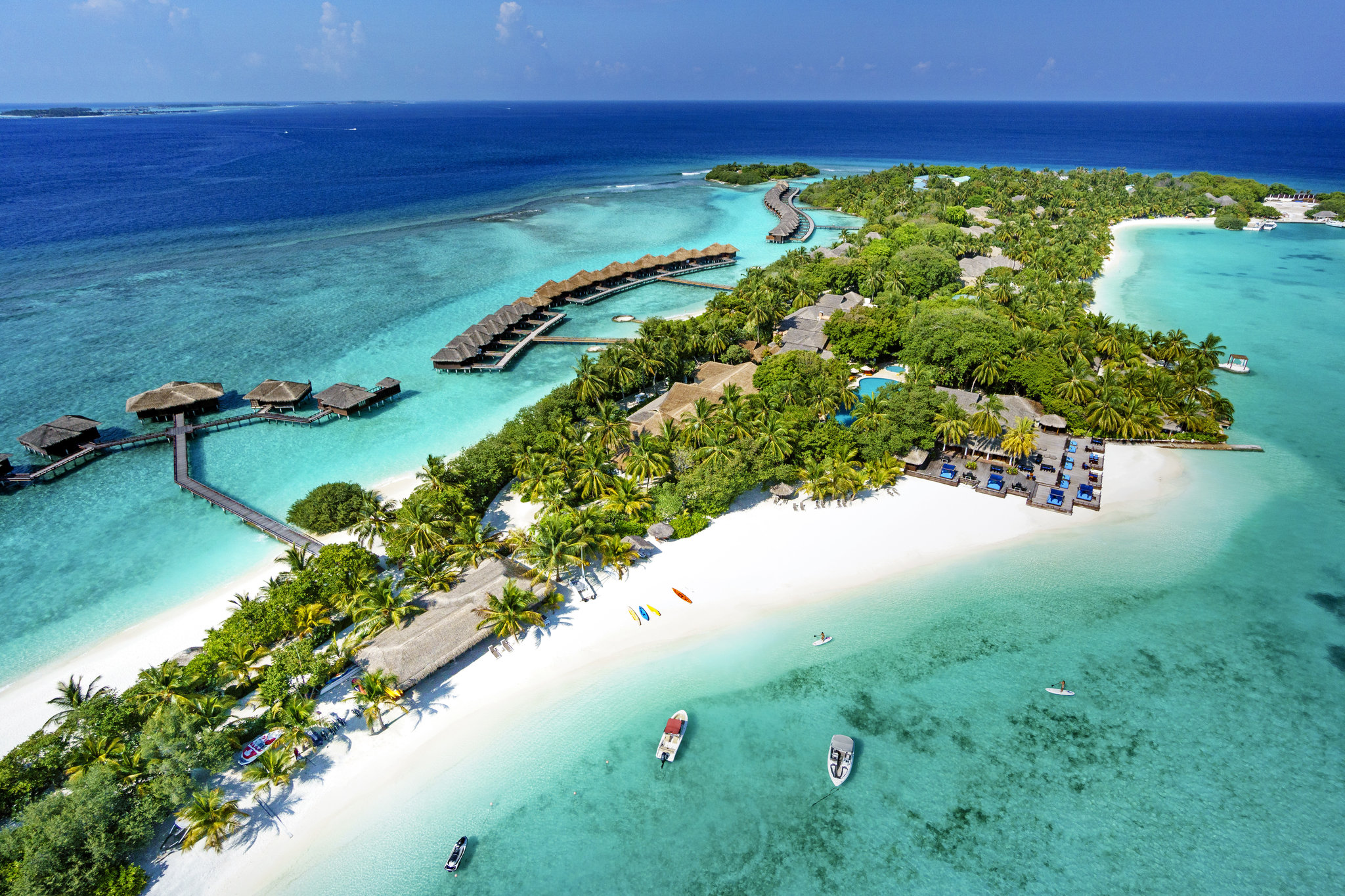 Sheraton Maldives Full Moon Resort & Spa