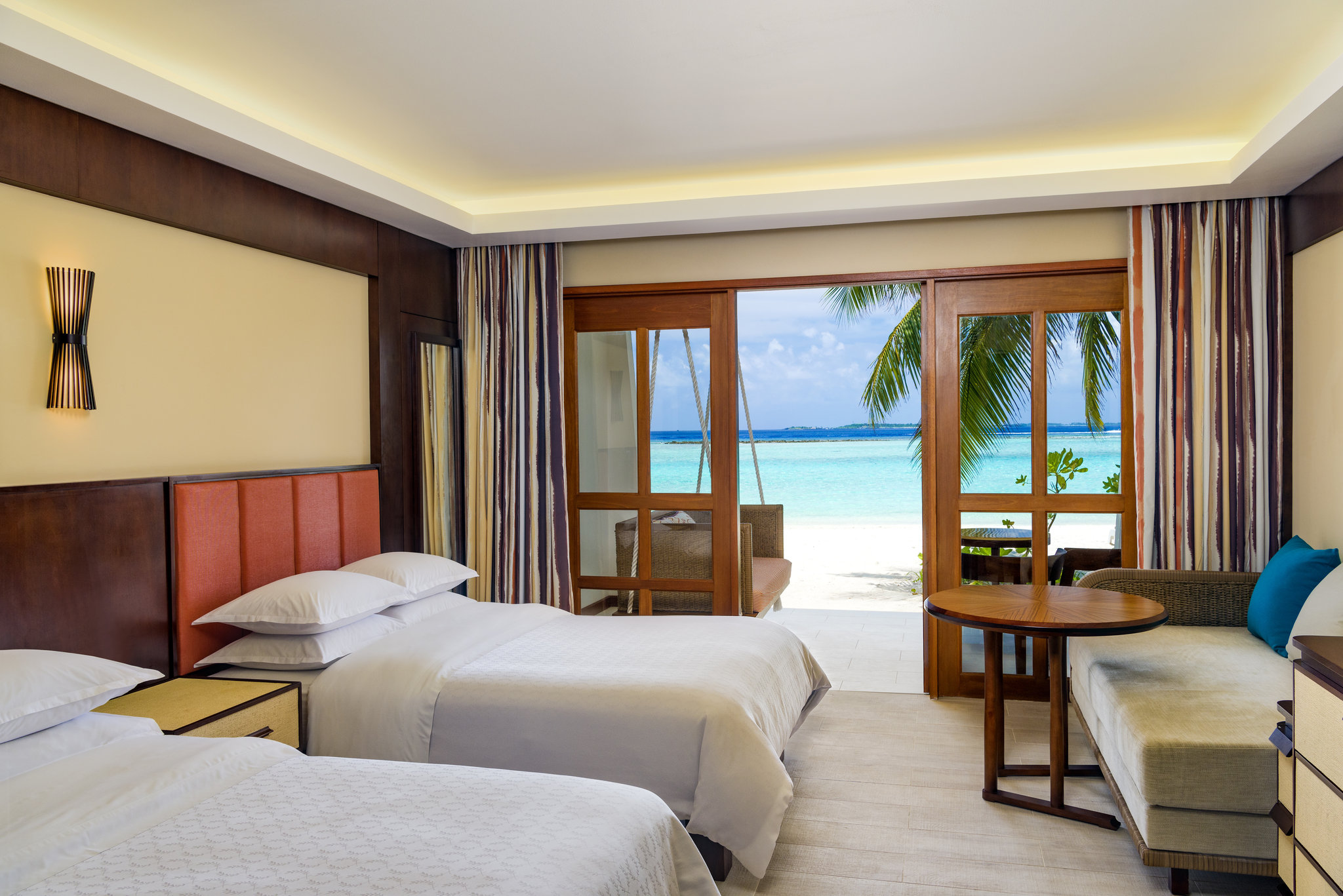 Sheraton Maldives Full Moon Resort & Spa