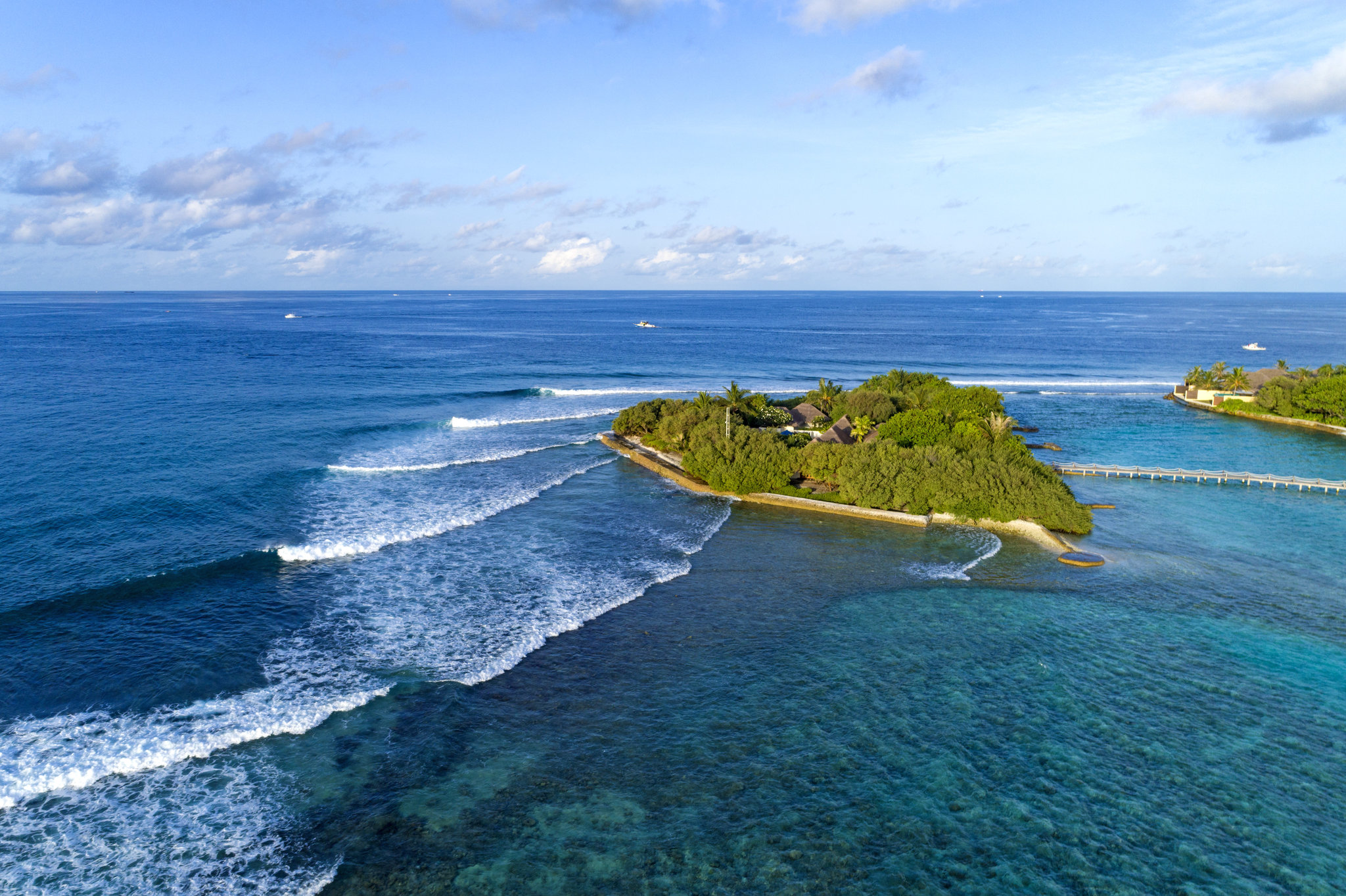 Sheraton Maldives Full Moon Resort & Spa