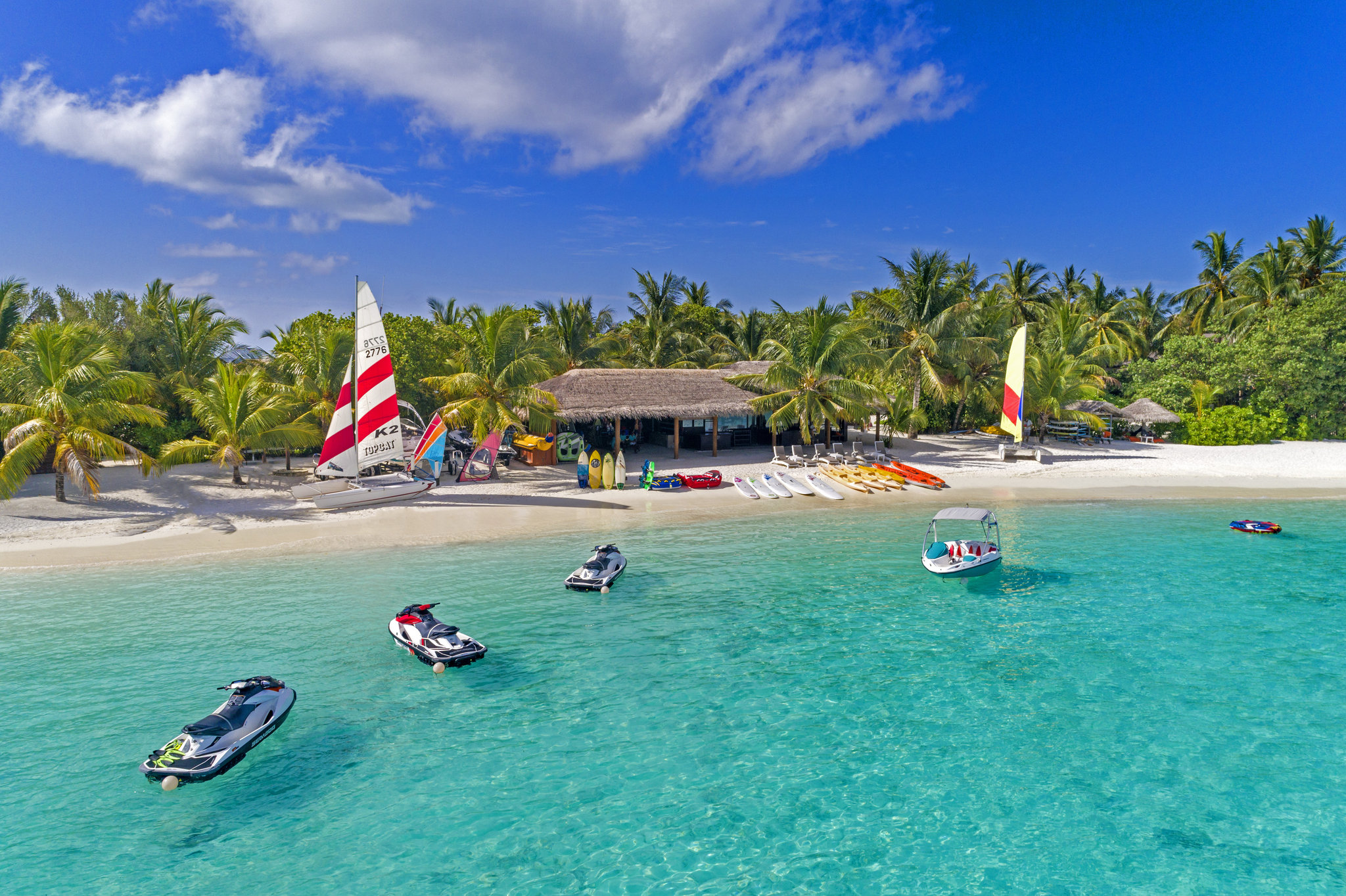 Sheraton Maldives Full Moon Resort & Spa