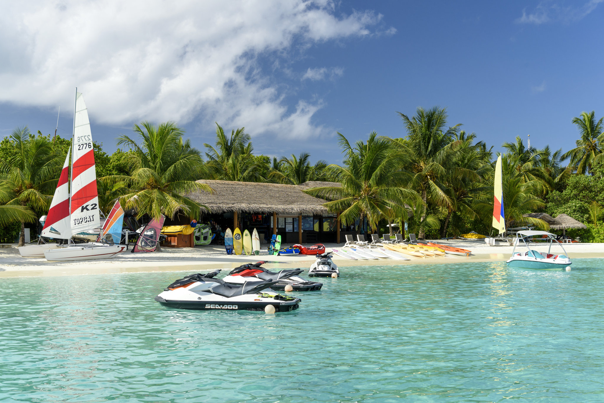 Sheraton Maldives Full Moon Resort & Spa