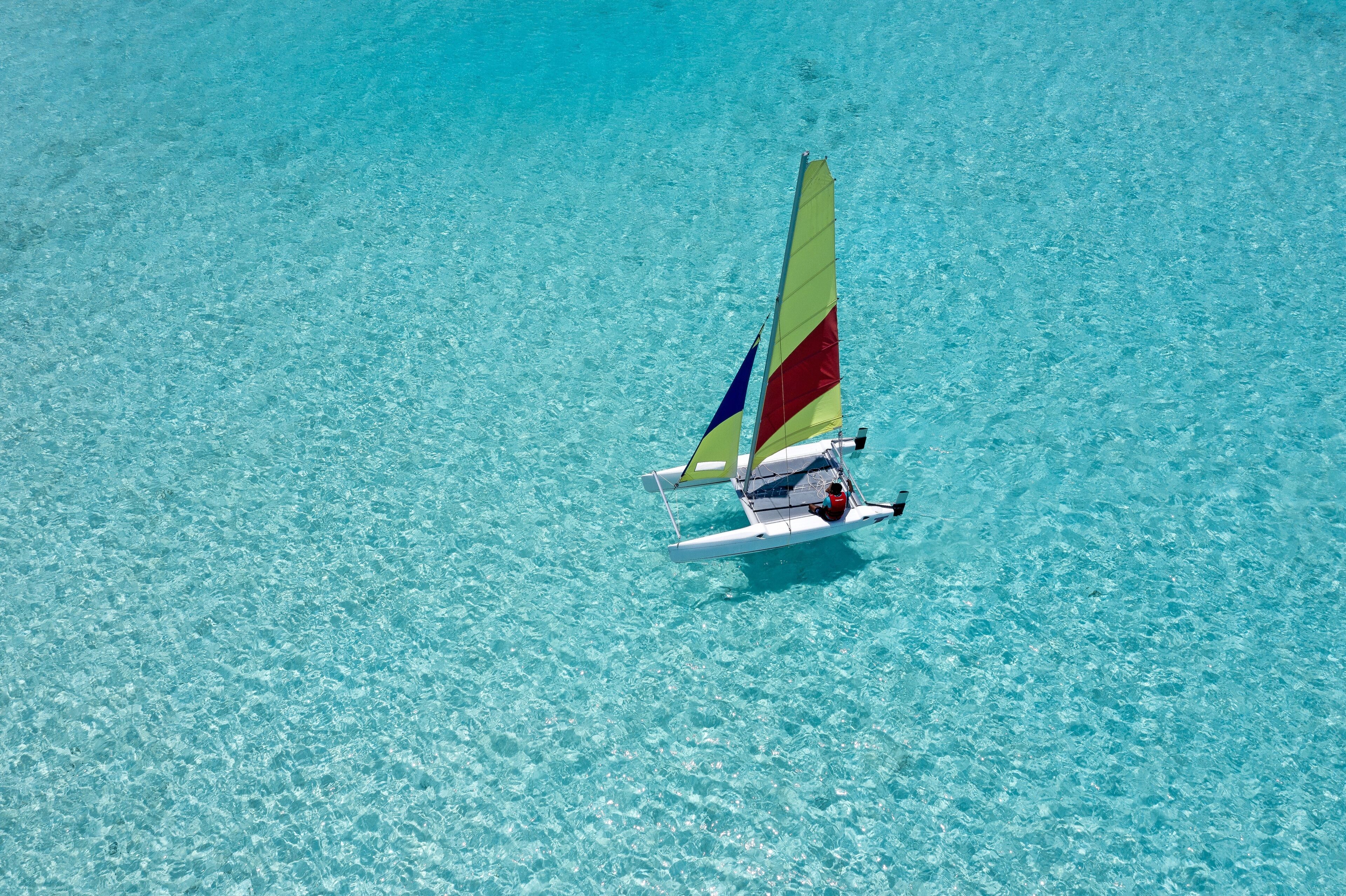 Sheraton Maldives Full Moon Resort & Spa