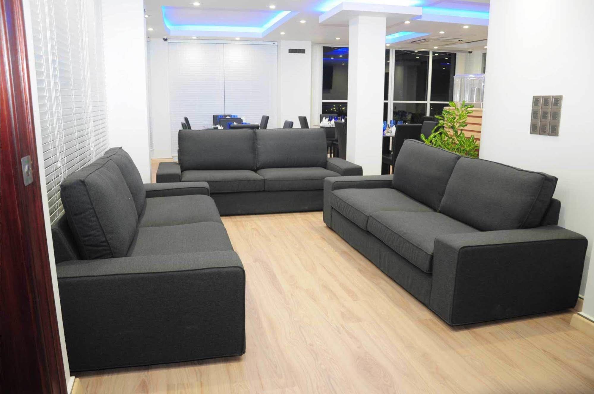 Airport Beach Hotel