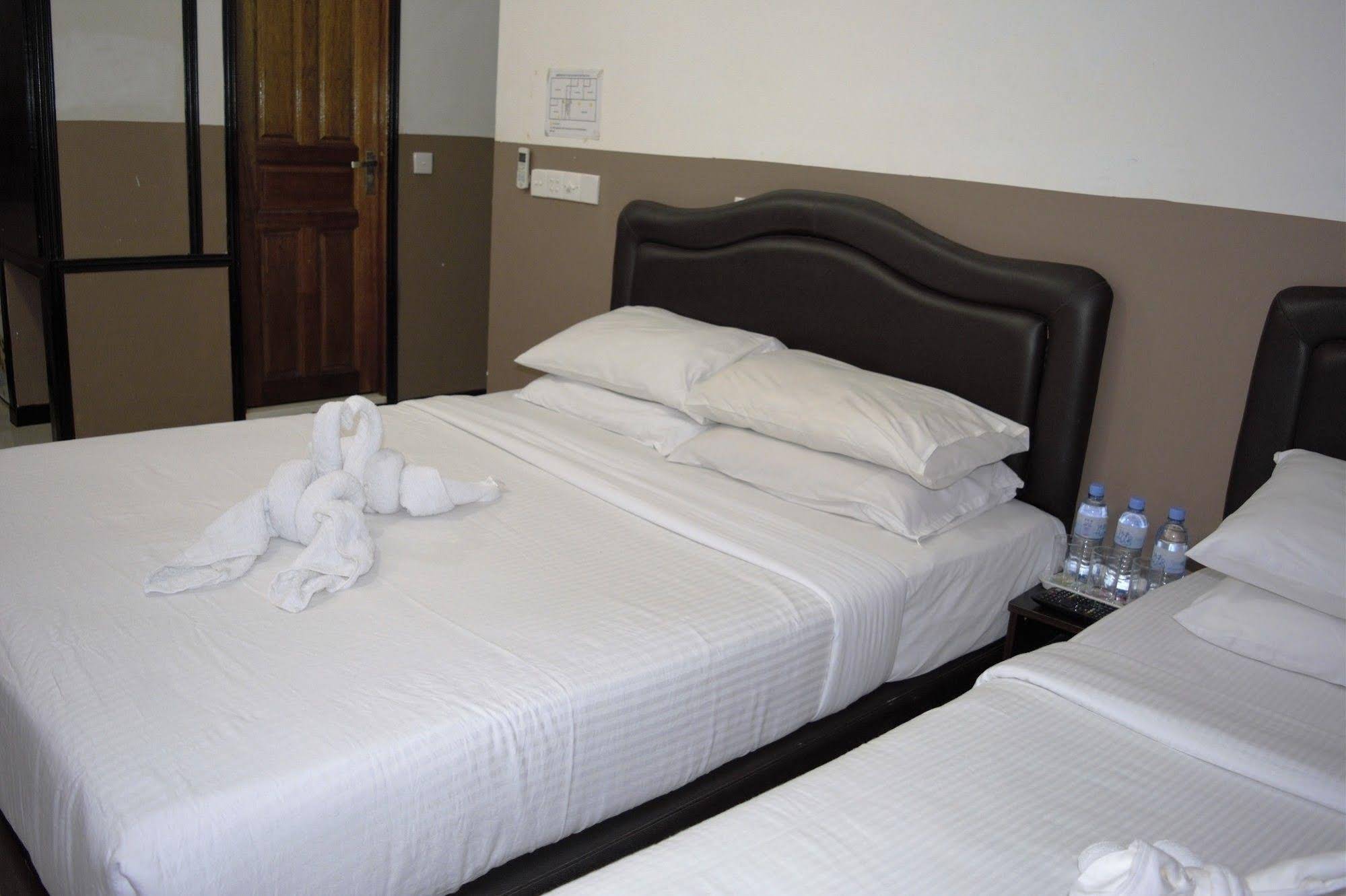 Beach Arena Inn