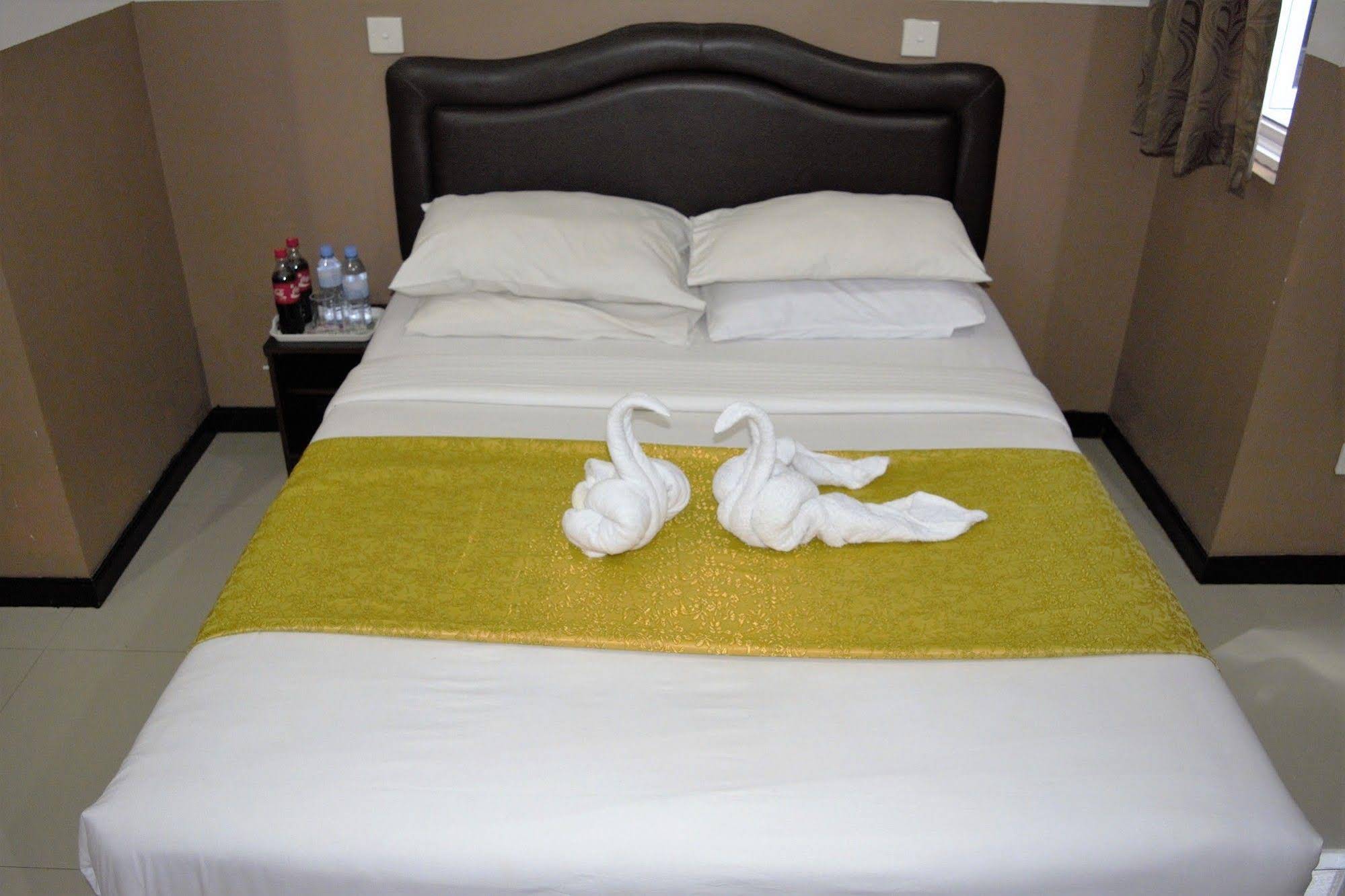 Beach Arena Inn