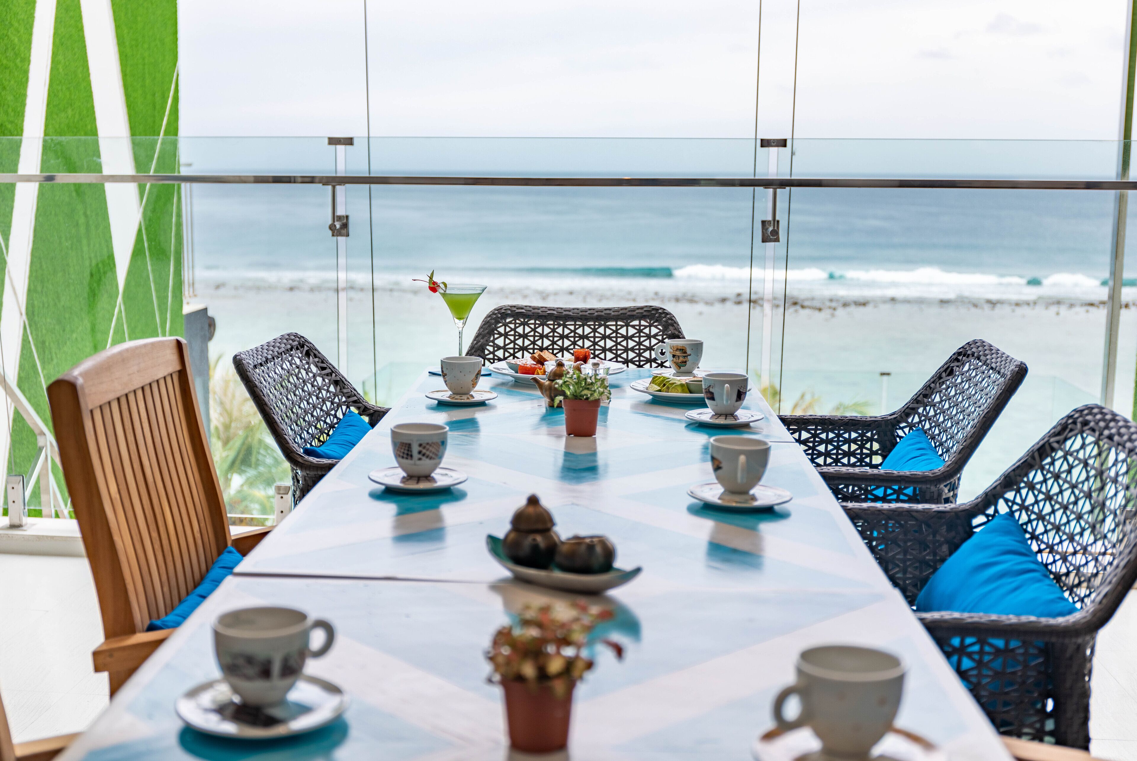 Azuvia Beach Retreat