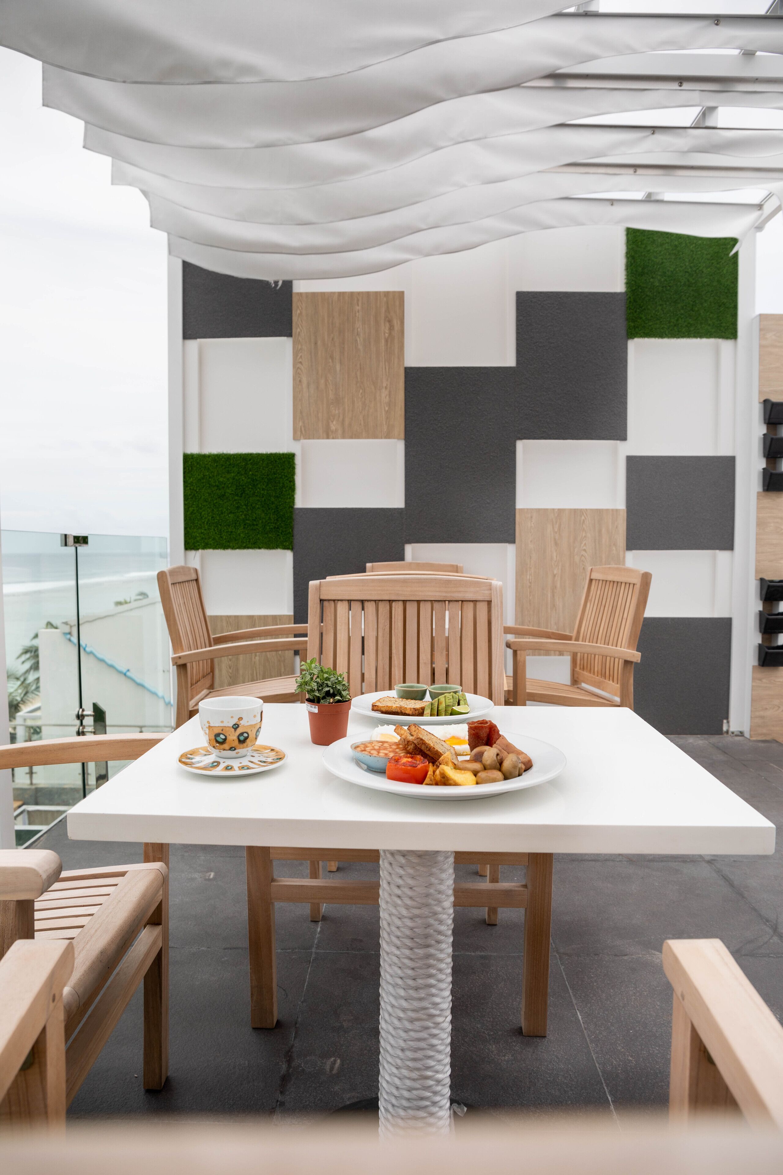 Azuvia Beach Retreat