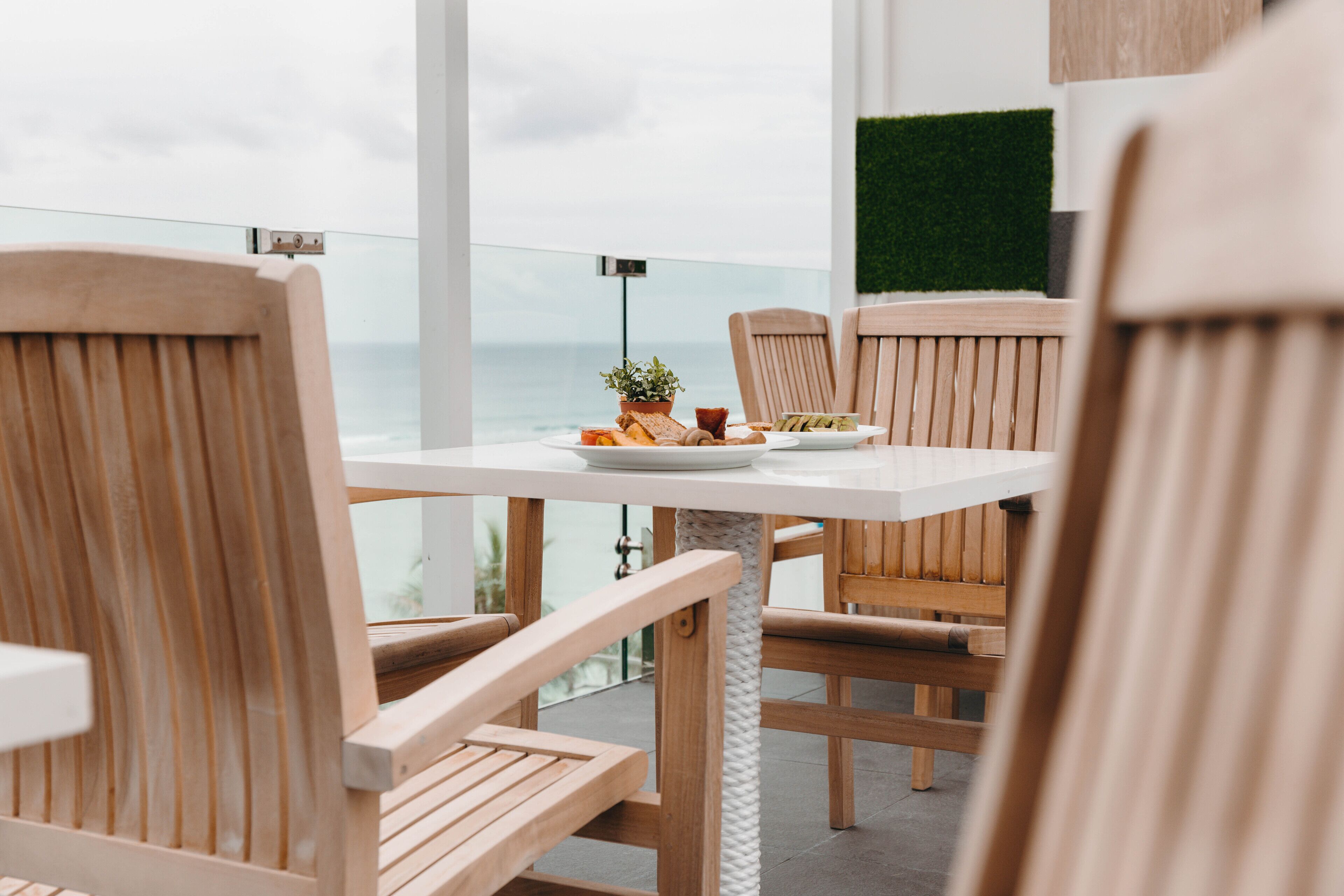 Azuvia Beach Retreat