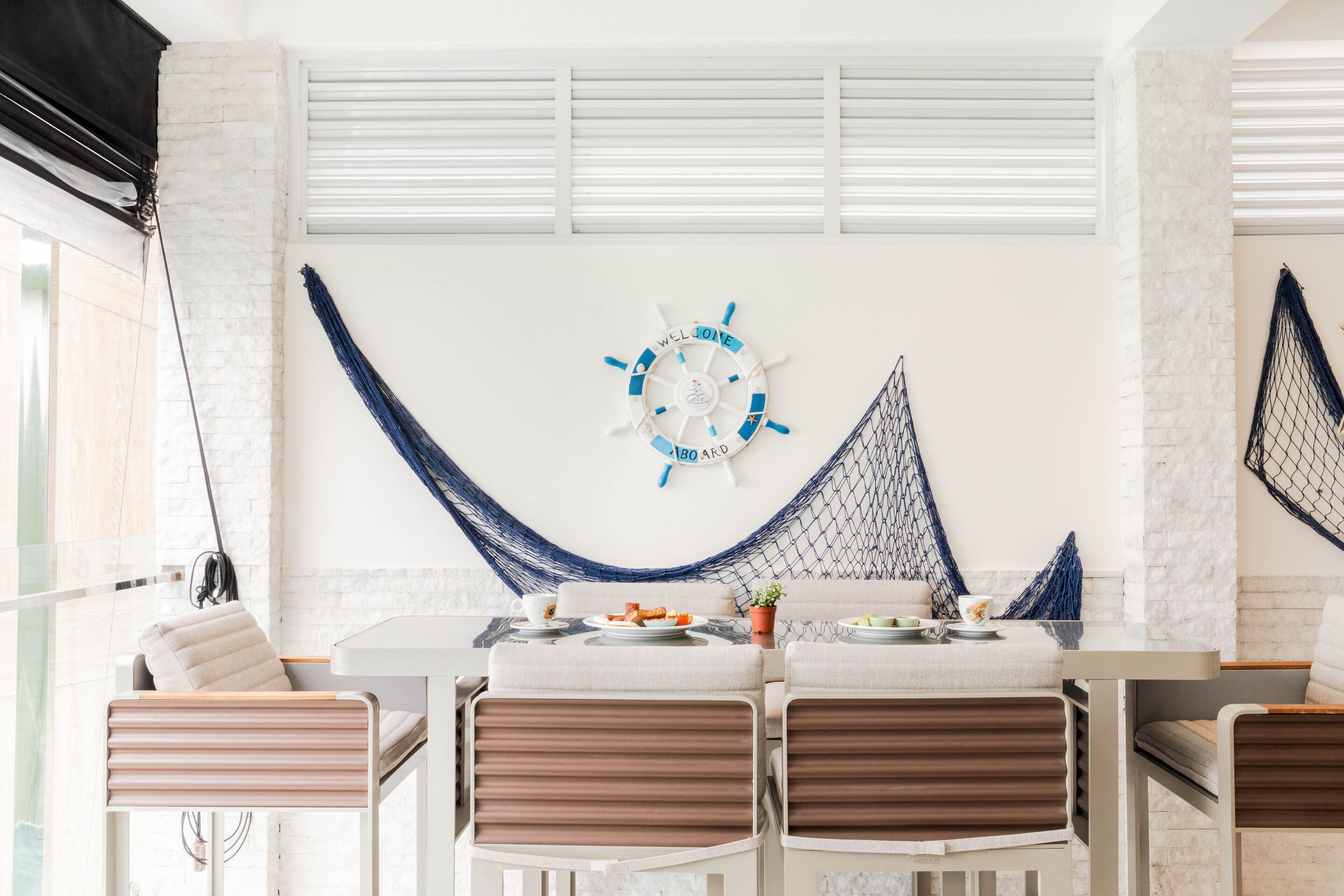 Azuvia Beach Retreat