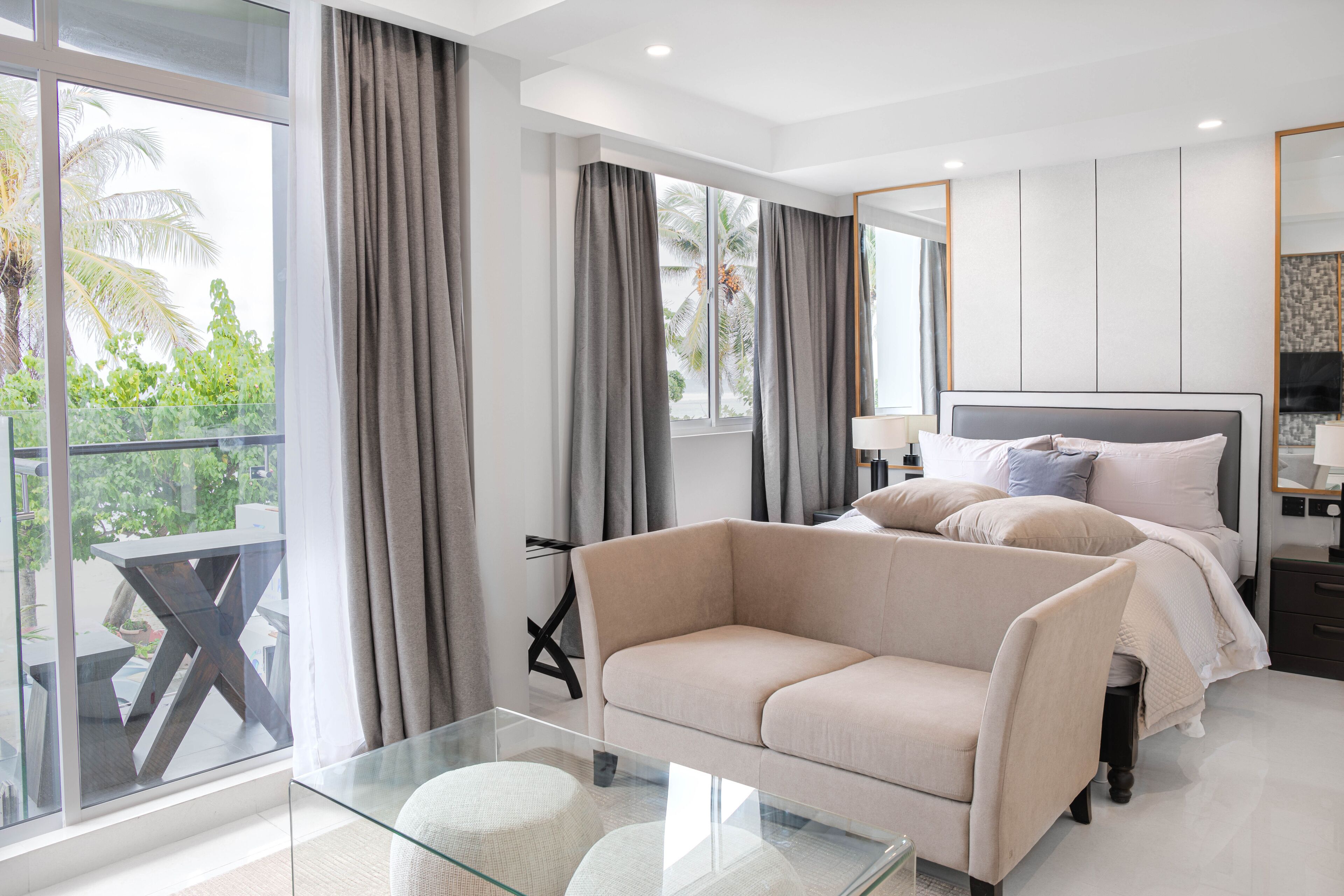 Azuvia Beach Retreat
