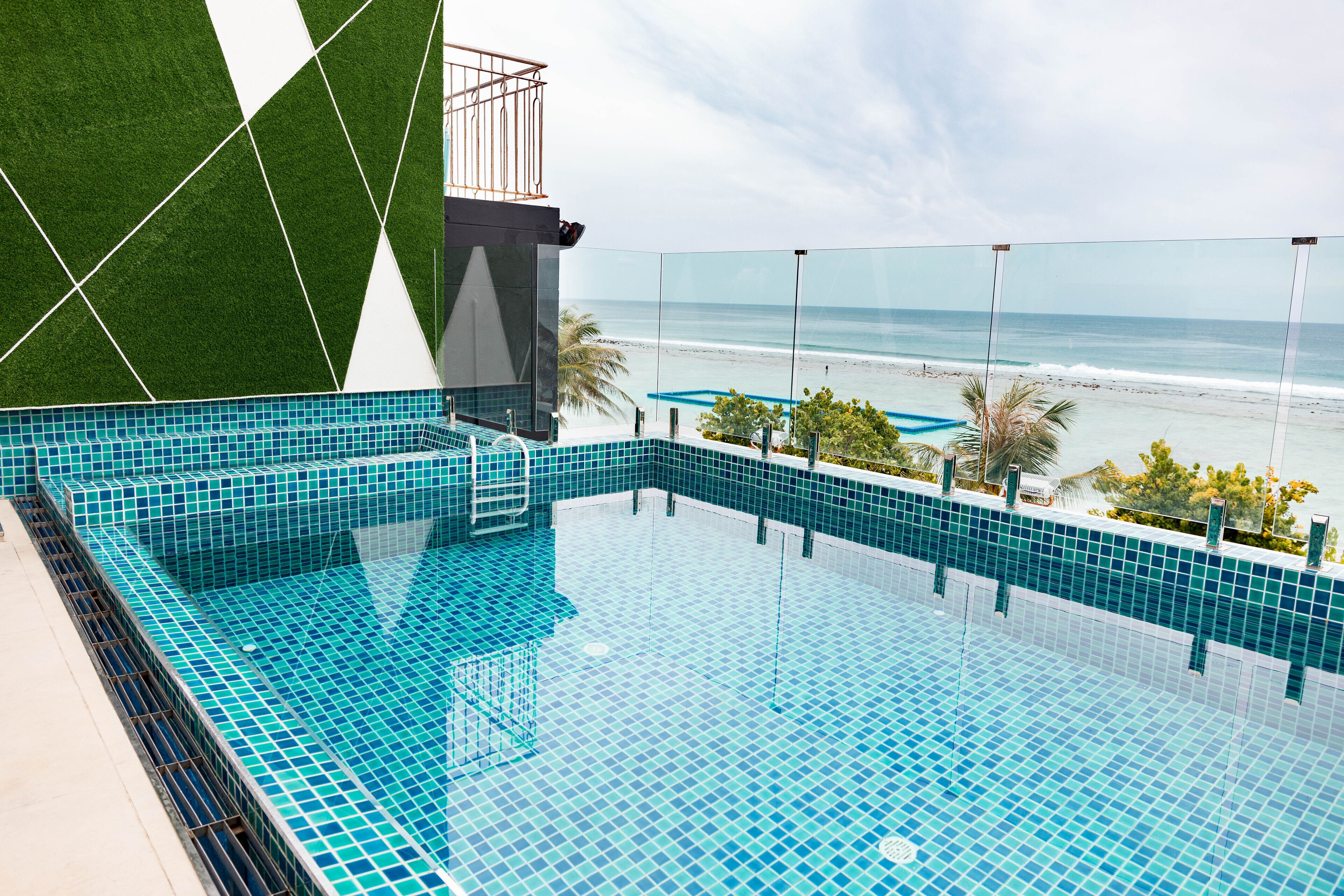 Azuvia Beach Retreat