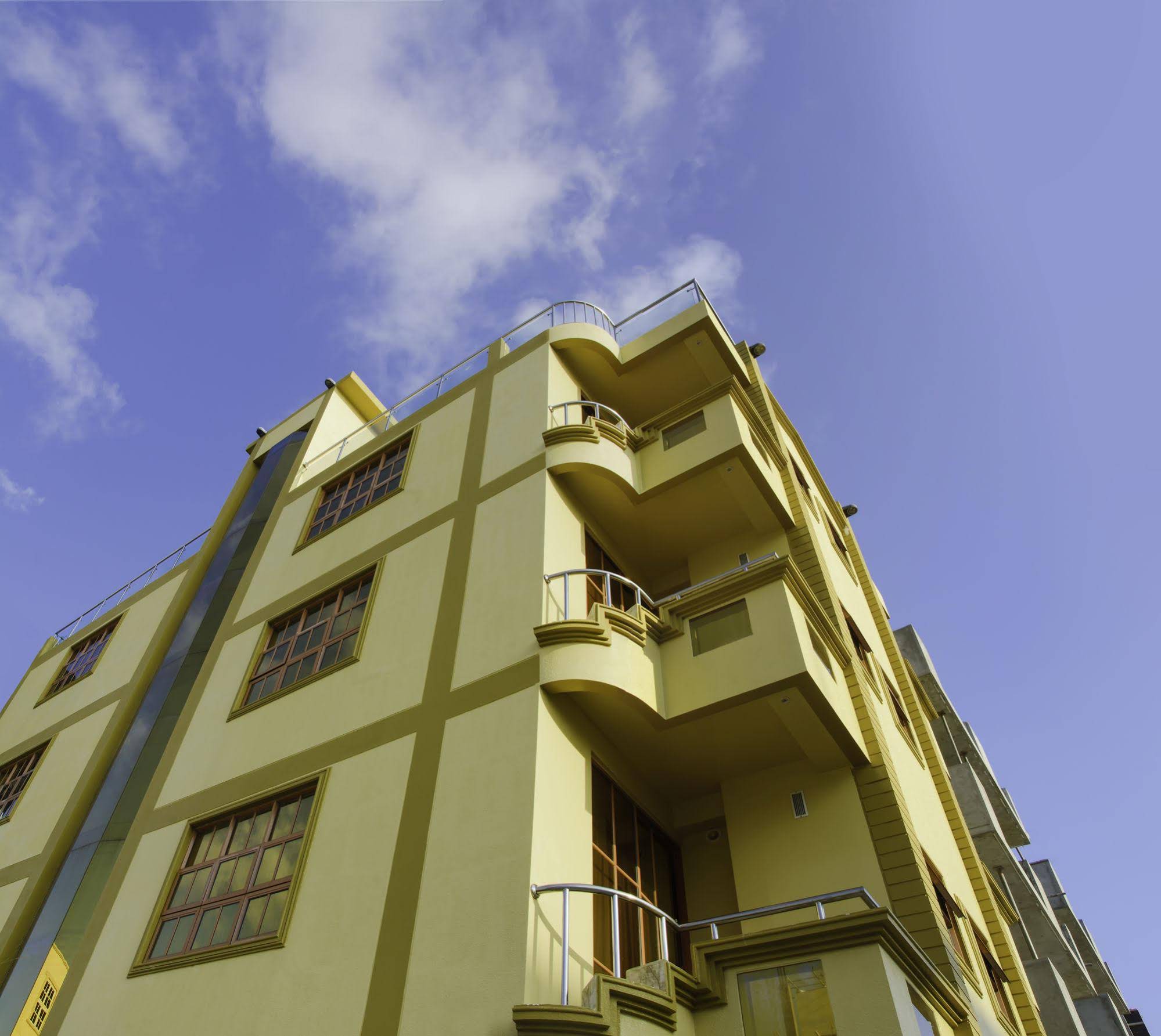 Clear Sky Inn
