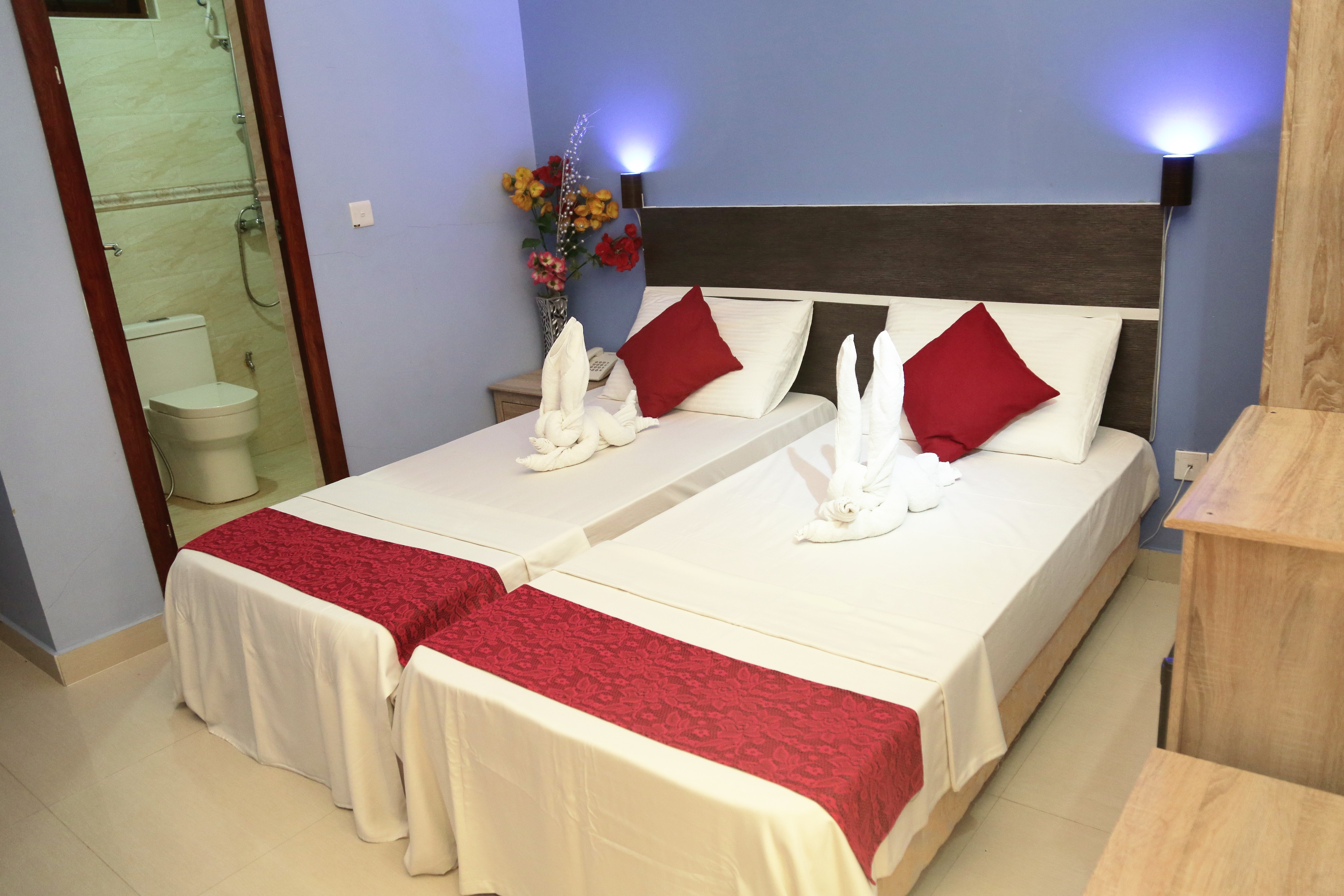 Elite Beach Inn