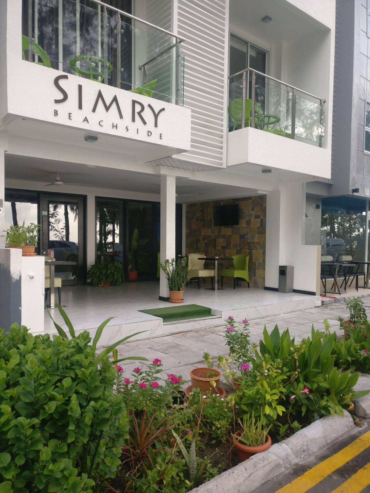 Simry Beach Side