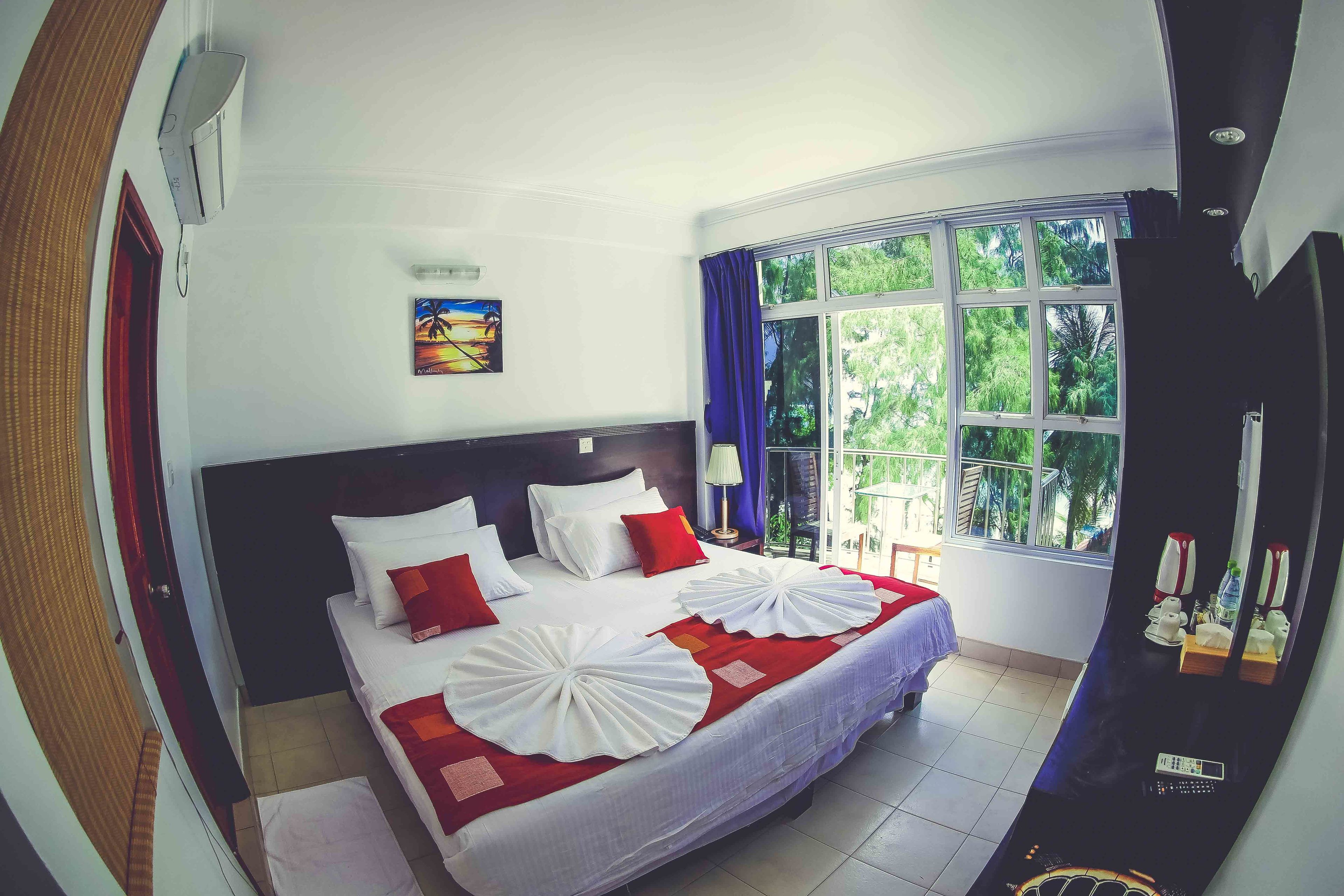 Sunny Suites Inn