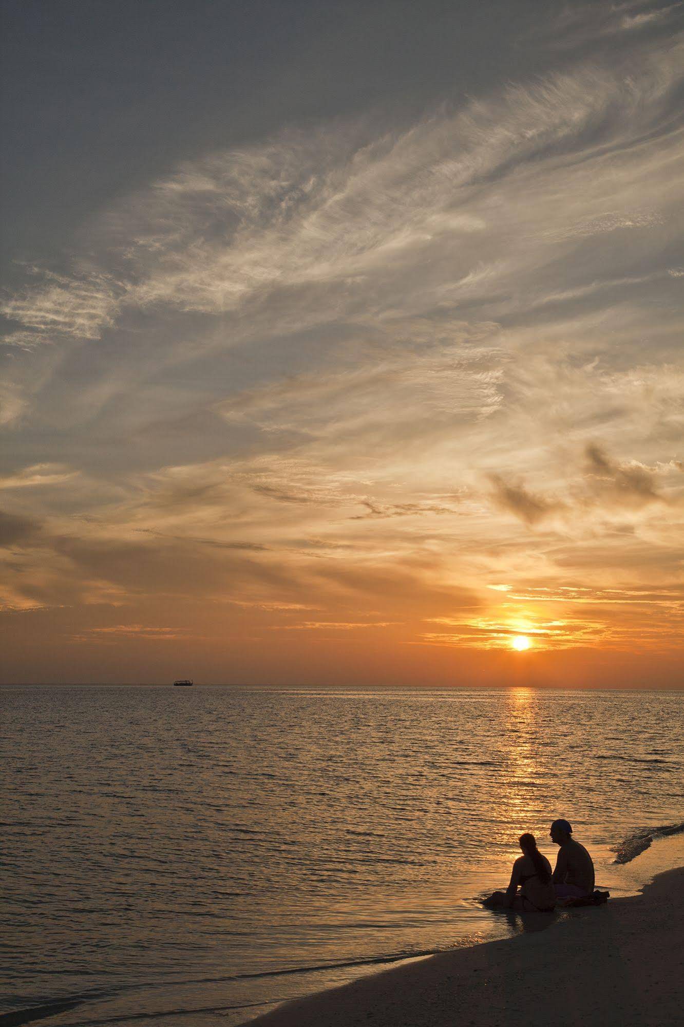 Makunudu Island