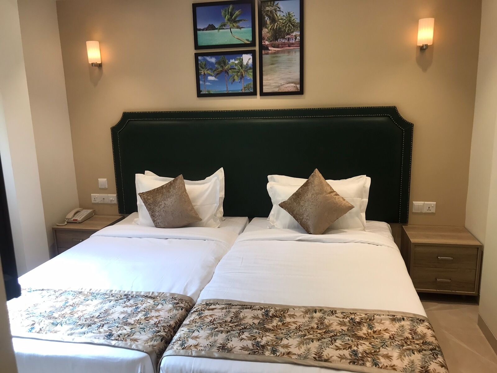 Hotel Flora