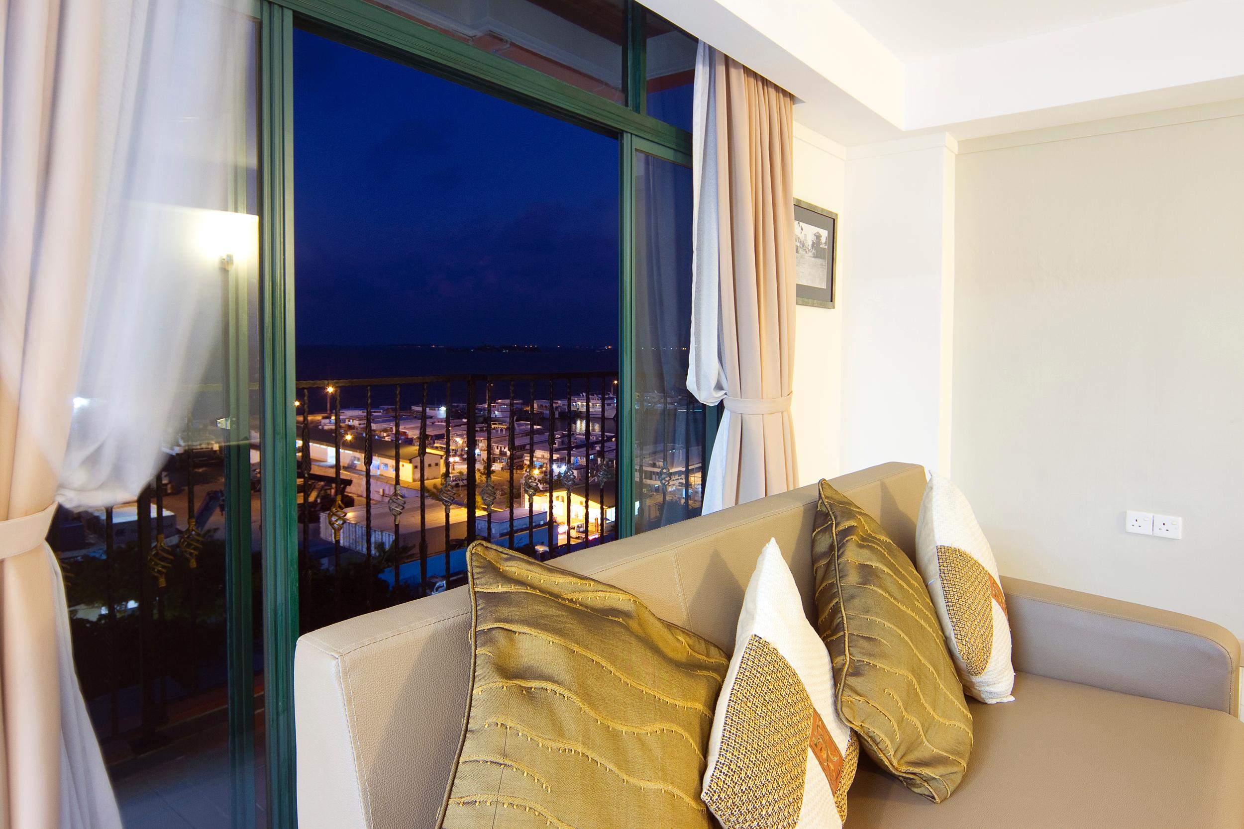 Mookai Suites