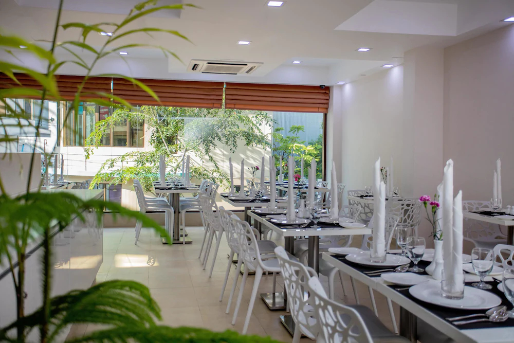 Novina Hotel