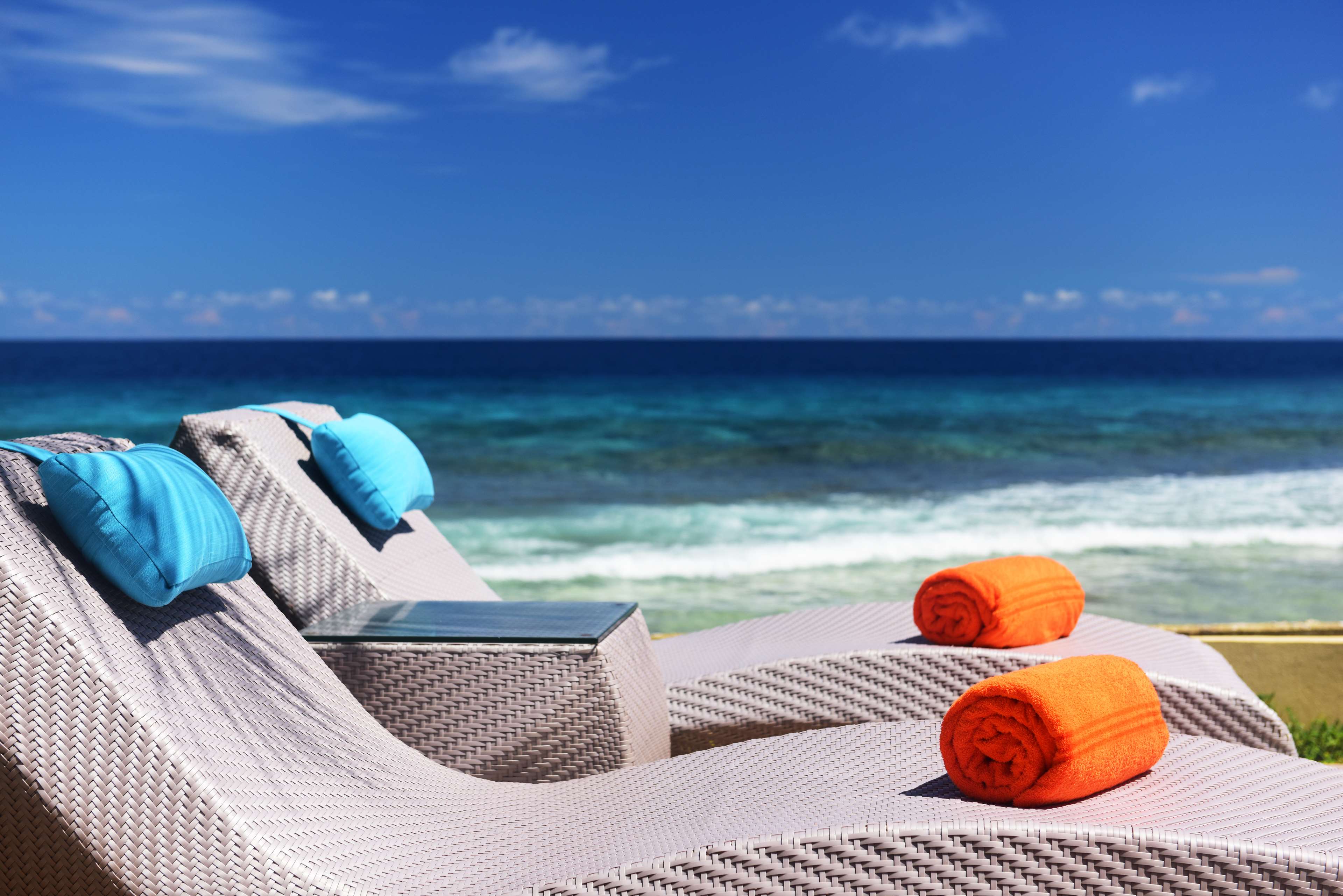 Sheraton Maldives Full Moon Resort & Spa