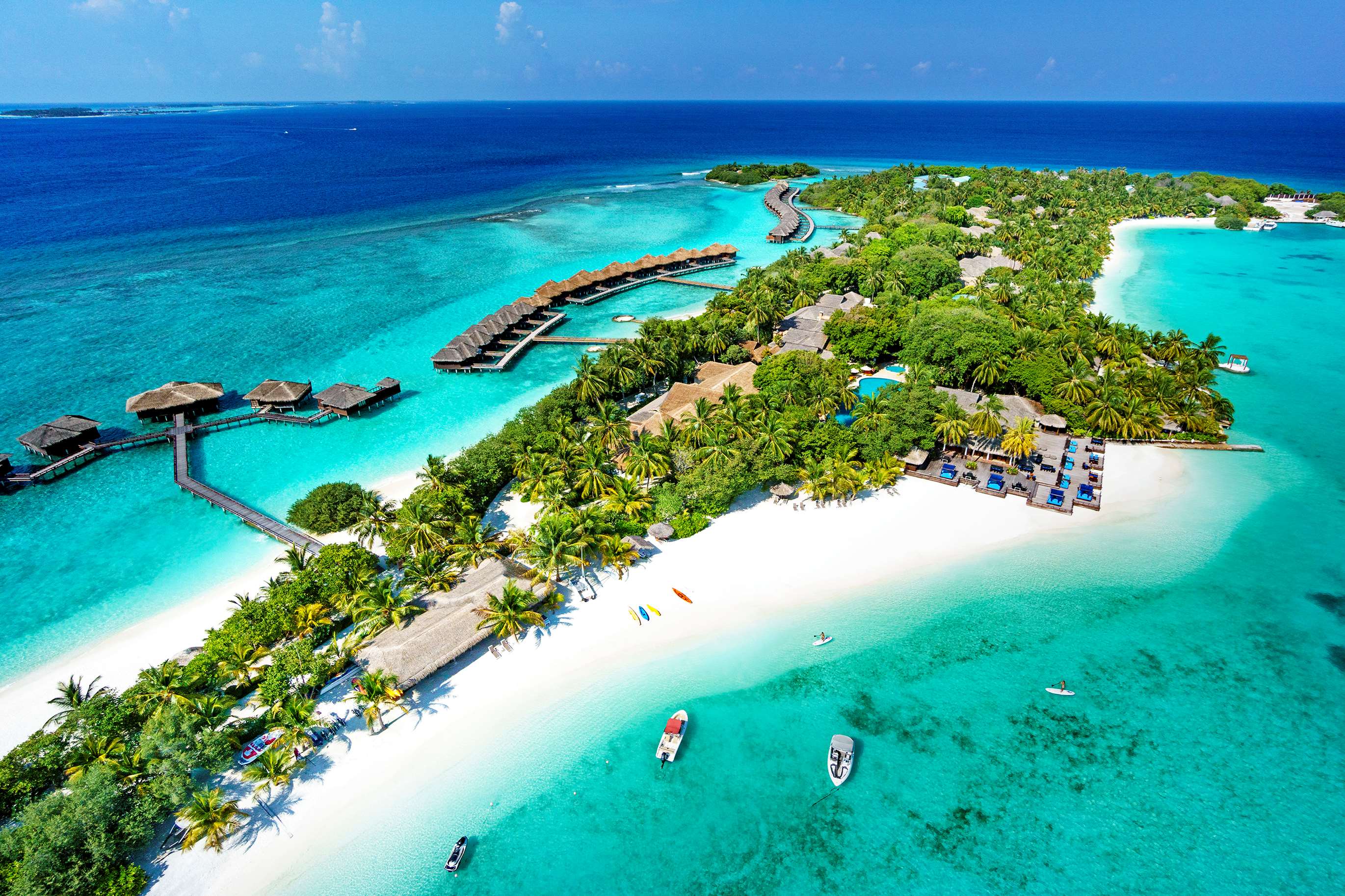 Sheraton Maldives Full Moon Resort & Spa
