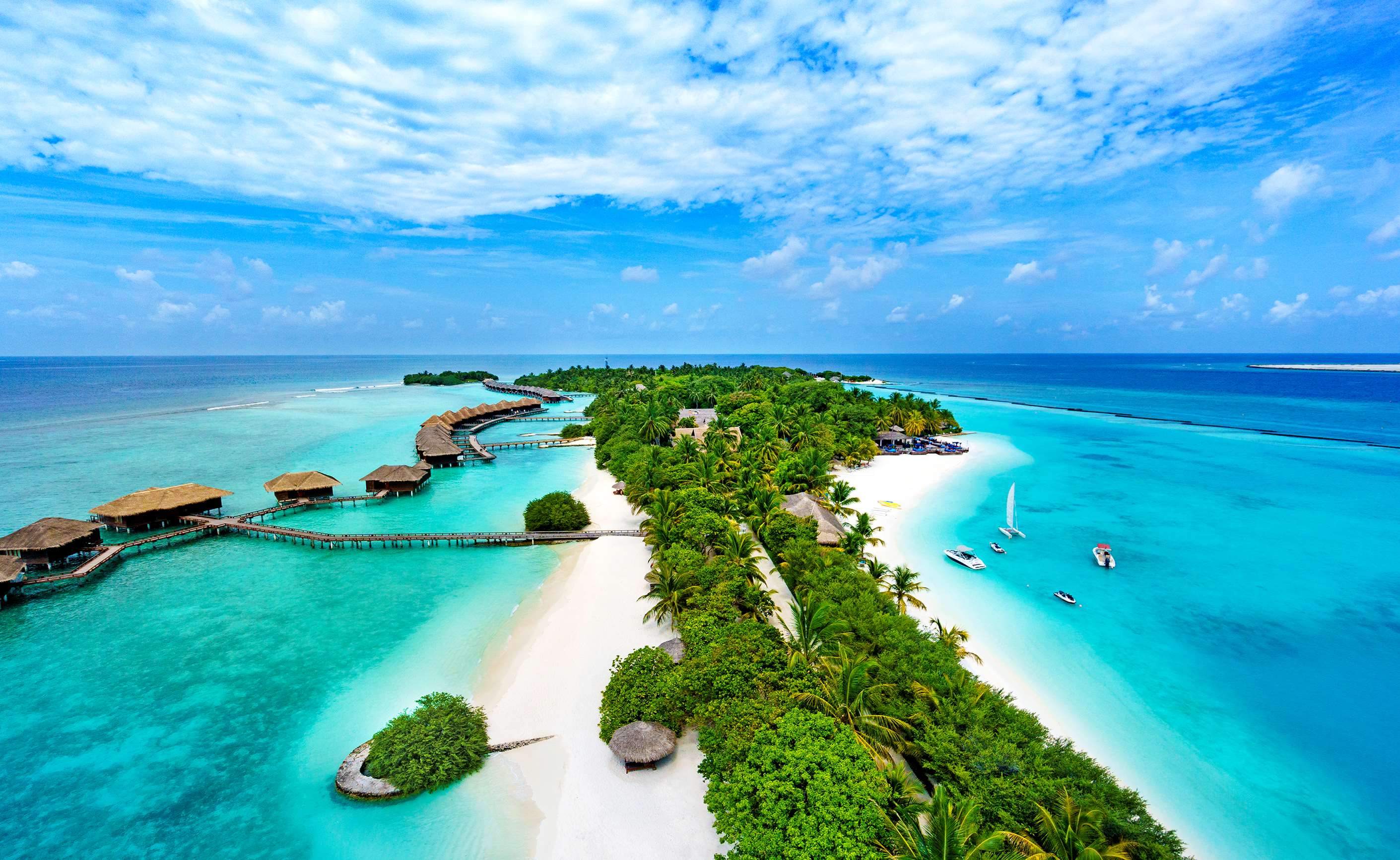 Sheraton Maldives Full Moon Resort & Spa