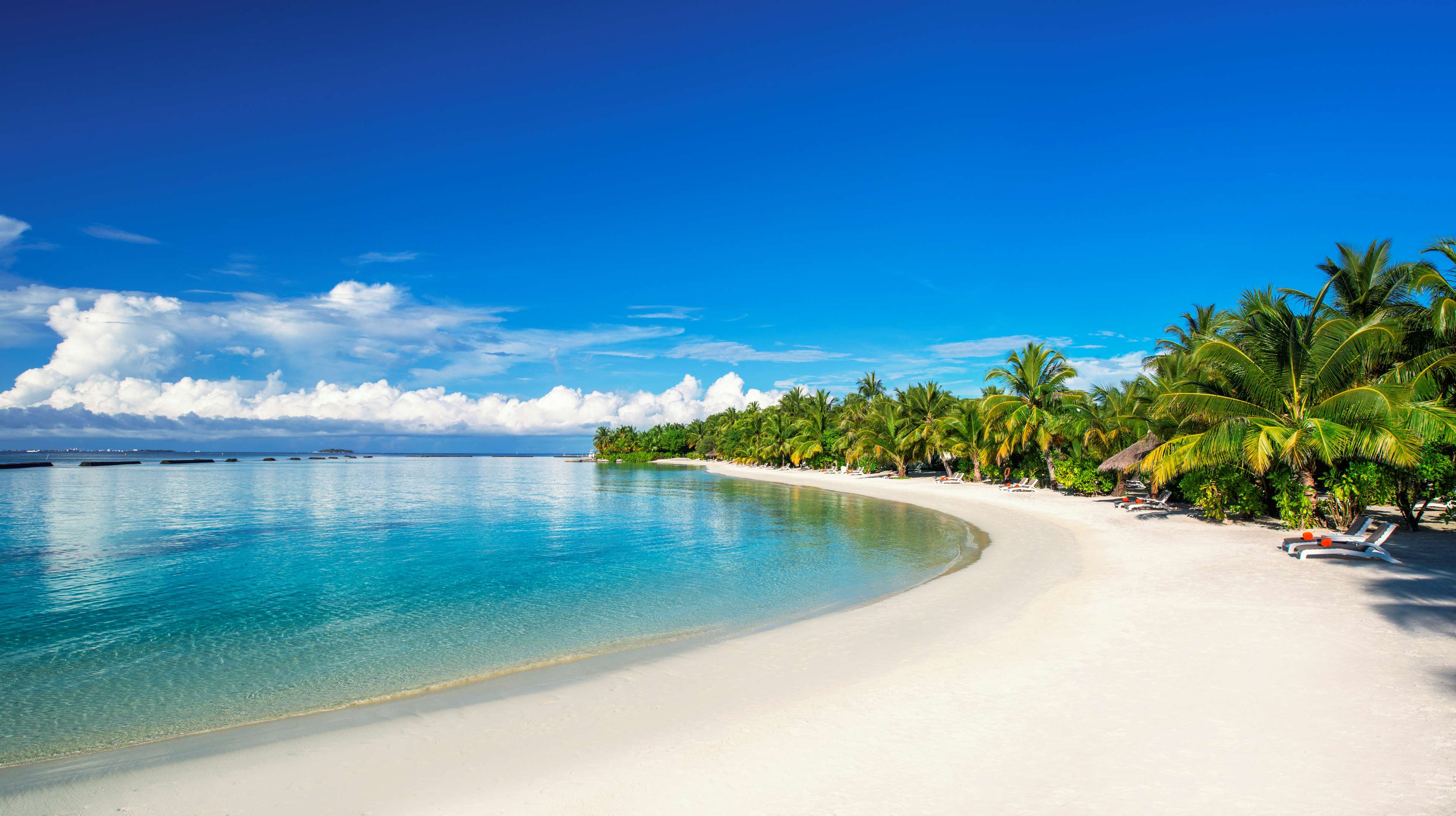 Sheraton Maldives Full Moon Resort & Spa