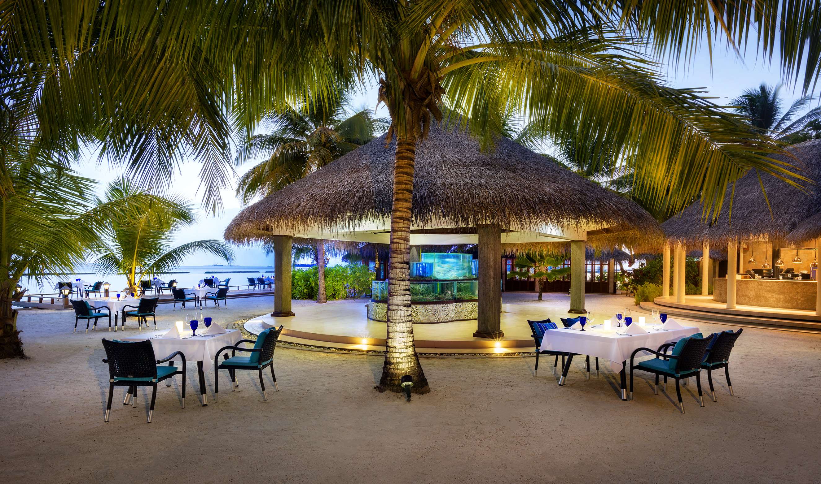 Sheraton Maldives Full Moon Resort & Spa