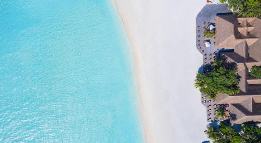 Meeru Maldives Resort Island