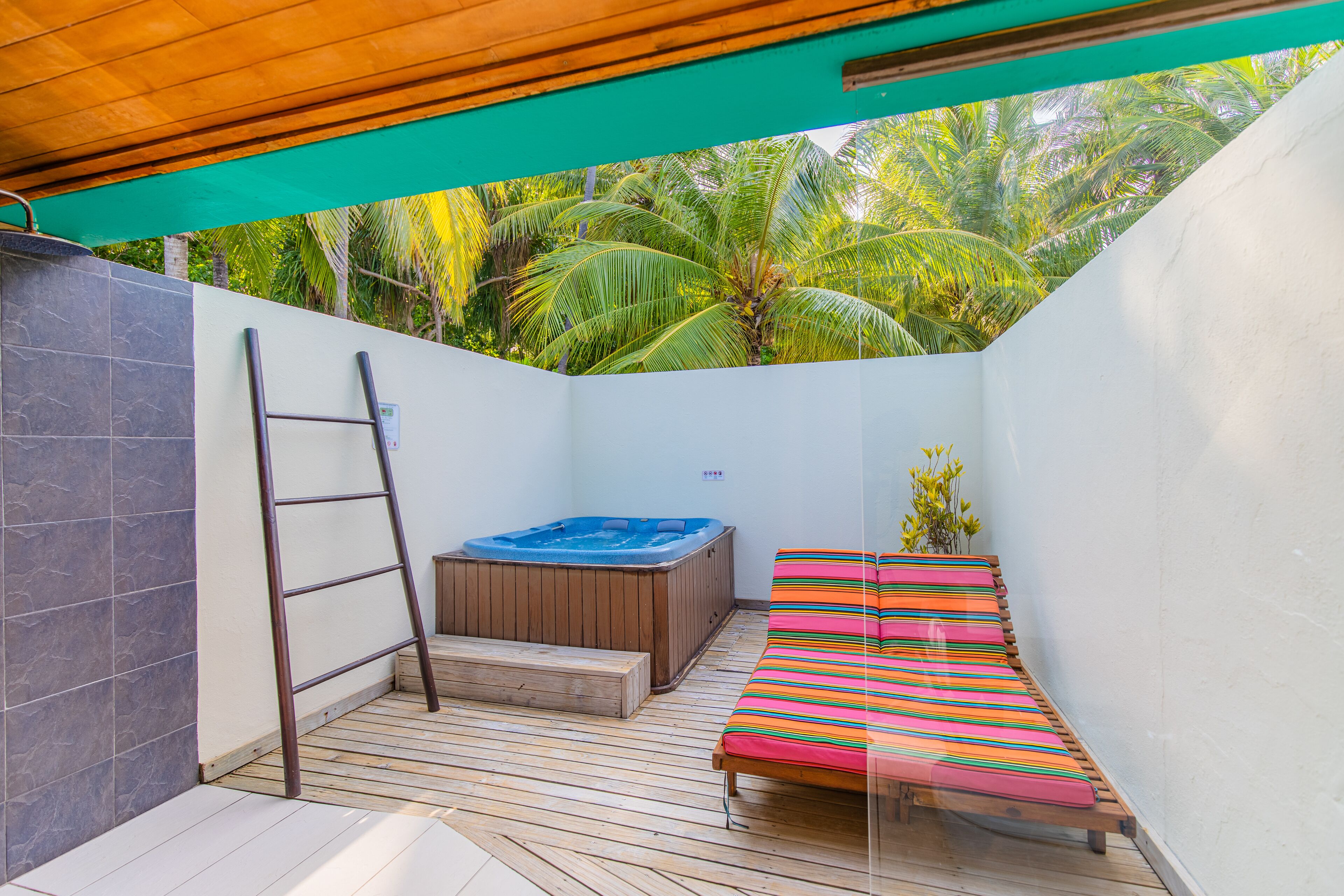 Meeru Maldives Resort Island