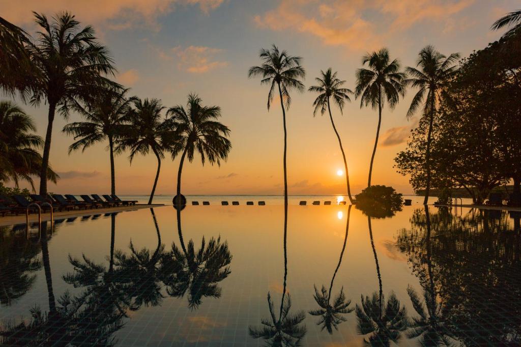 Meeru Maldives Resort Island