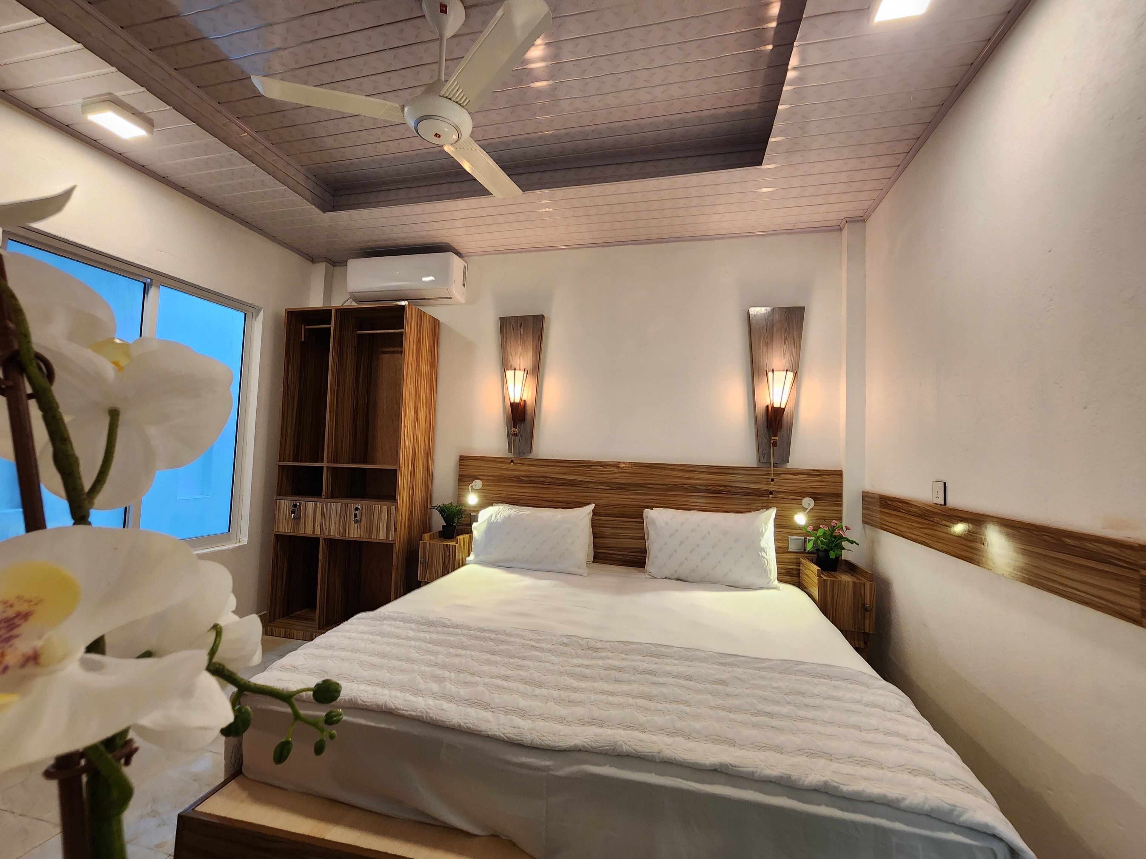 Batuta Maldives Fourson