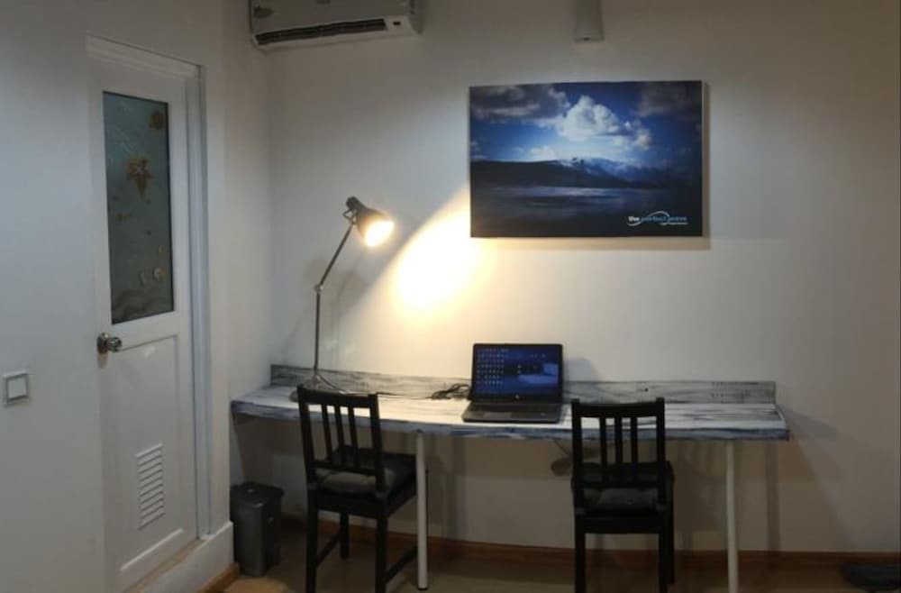 Cokes Surf Camp