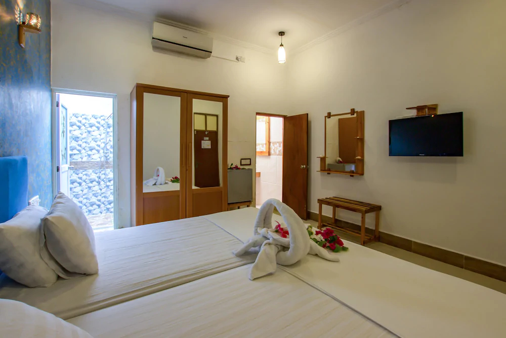 Dream Inn at Thulusdhoo