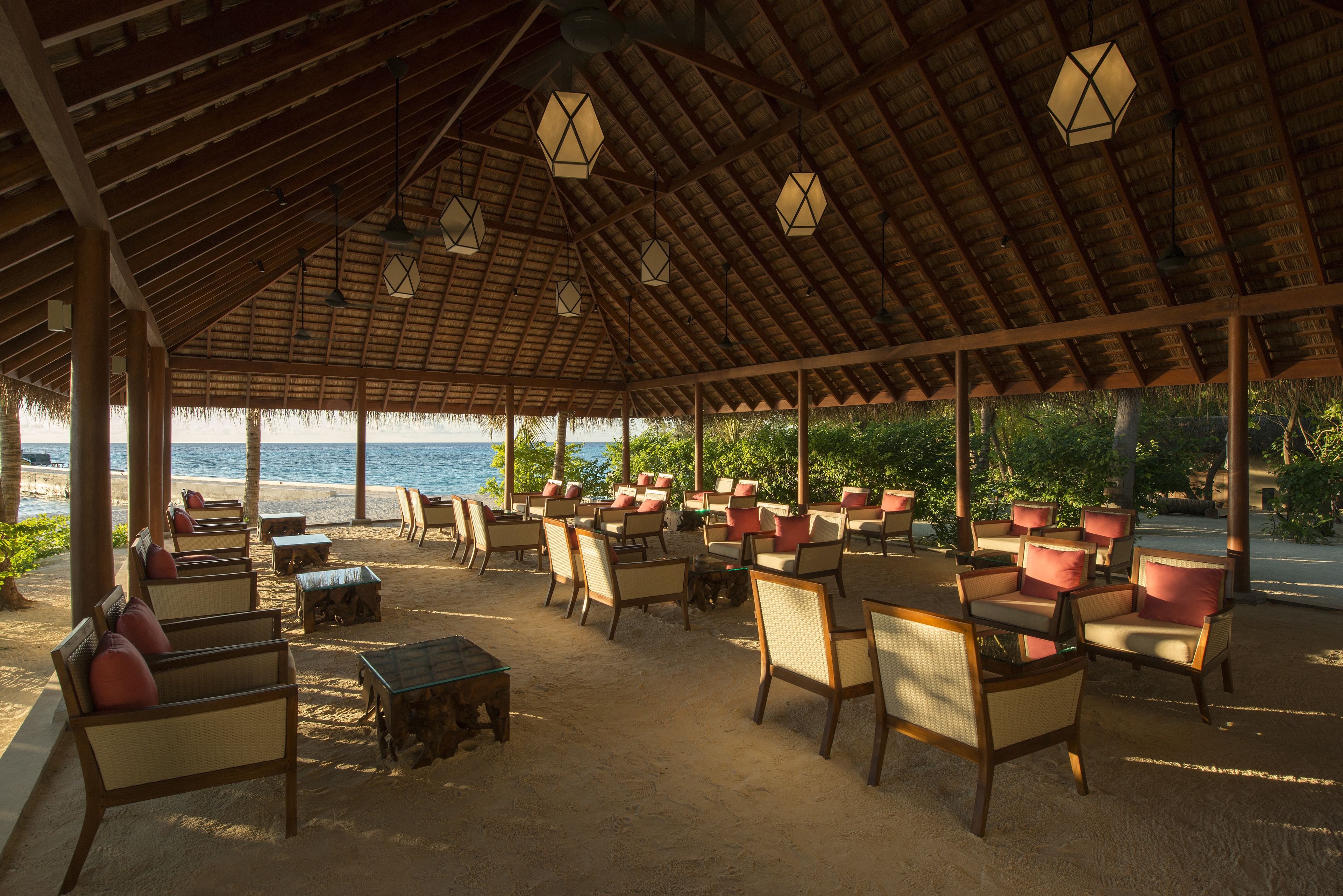 Summer Island Maldives
