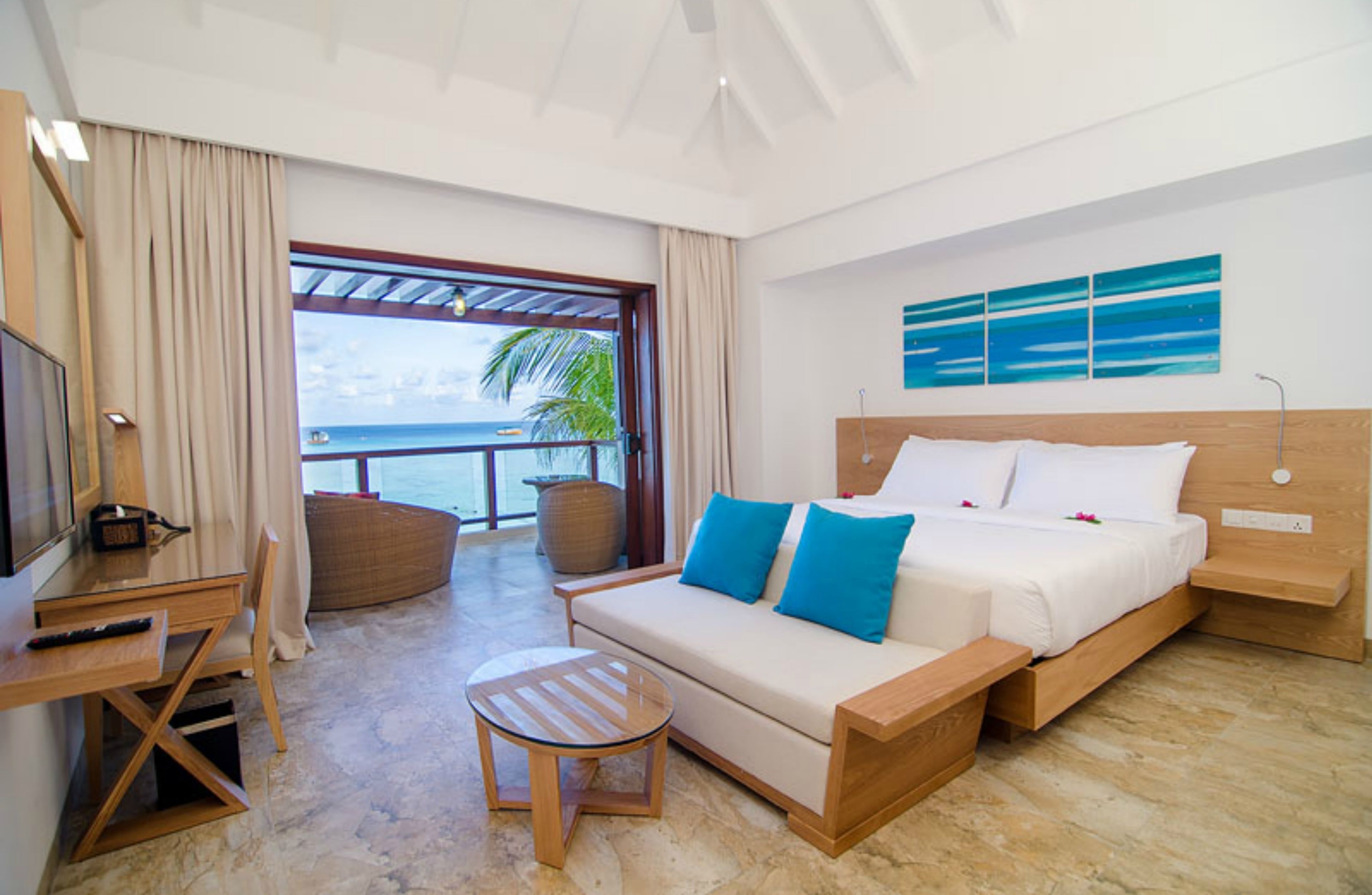 Summer Island Maldives